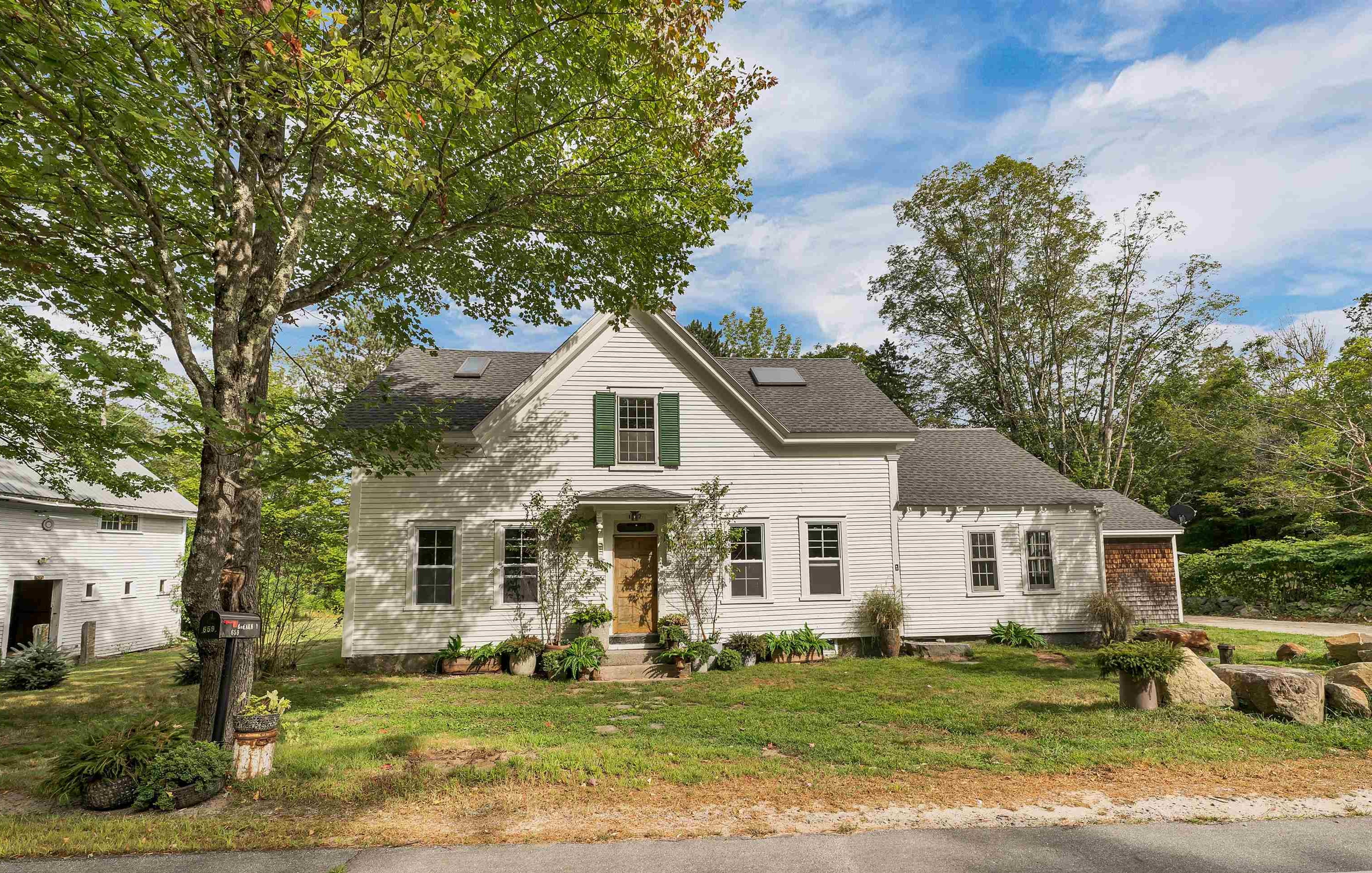 Sandwich, New Hampshire, 03227, United States, 3 Bedrooms Bedrooms, ,1 BathroomBathrooms,Residential,For Sale,1926535