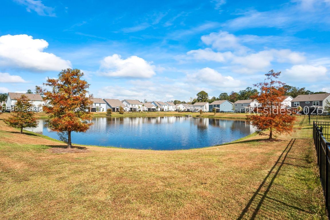 Bluffton, South Carolina, 29909, United States, 5 Bedrooms Bedrooms, ,3 BathroomsBathrooms,Residential,For Sale,1961218