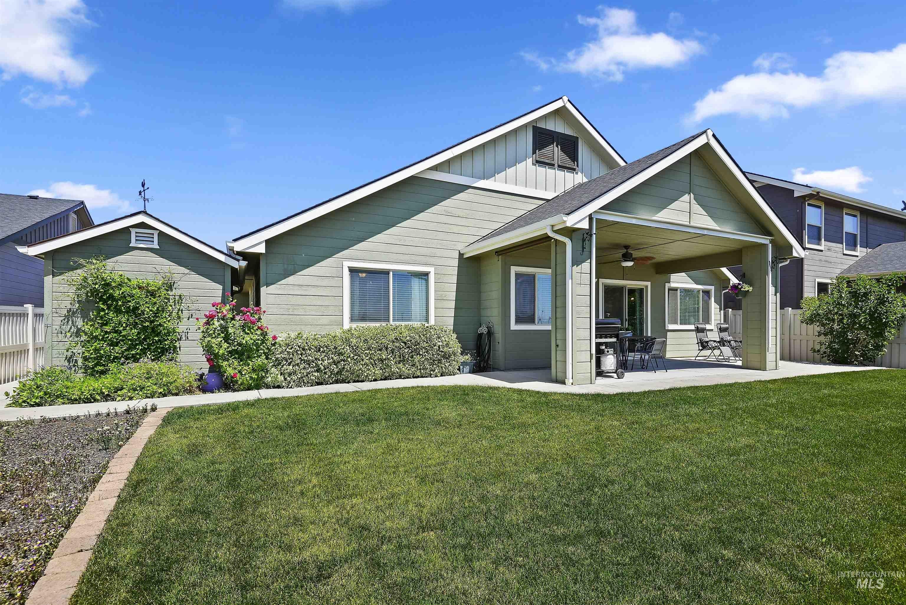 4923 Torana St, Meridian, Idaho, 83646, United States, 3 Bedrooms Bedrooms, ,2 BathroomsBathrooms,Residential,For Sale,4923 Torana St,1627957