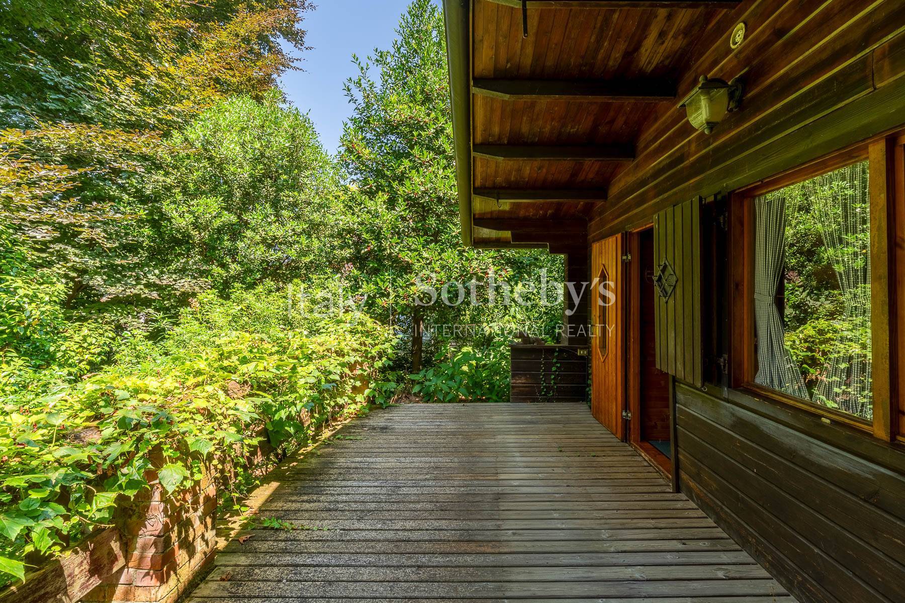  Prestigious residence with a magnificent landscaped garden. - 物件實景