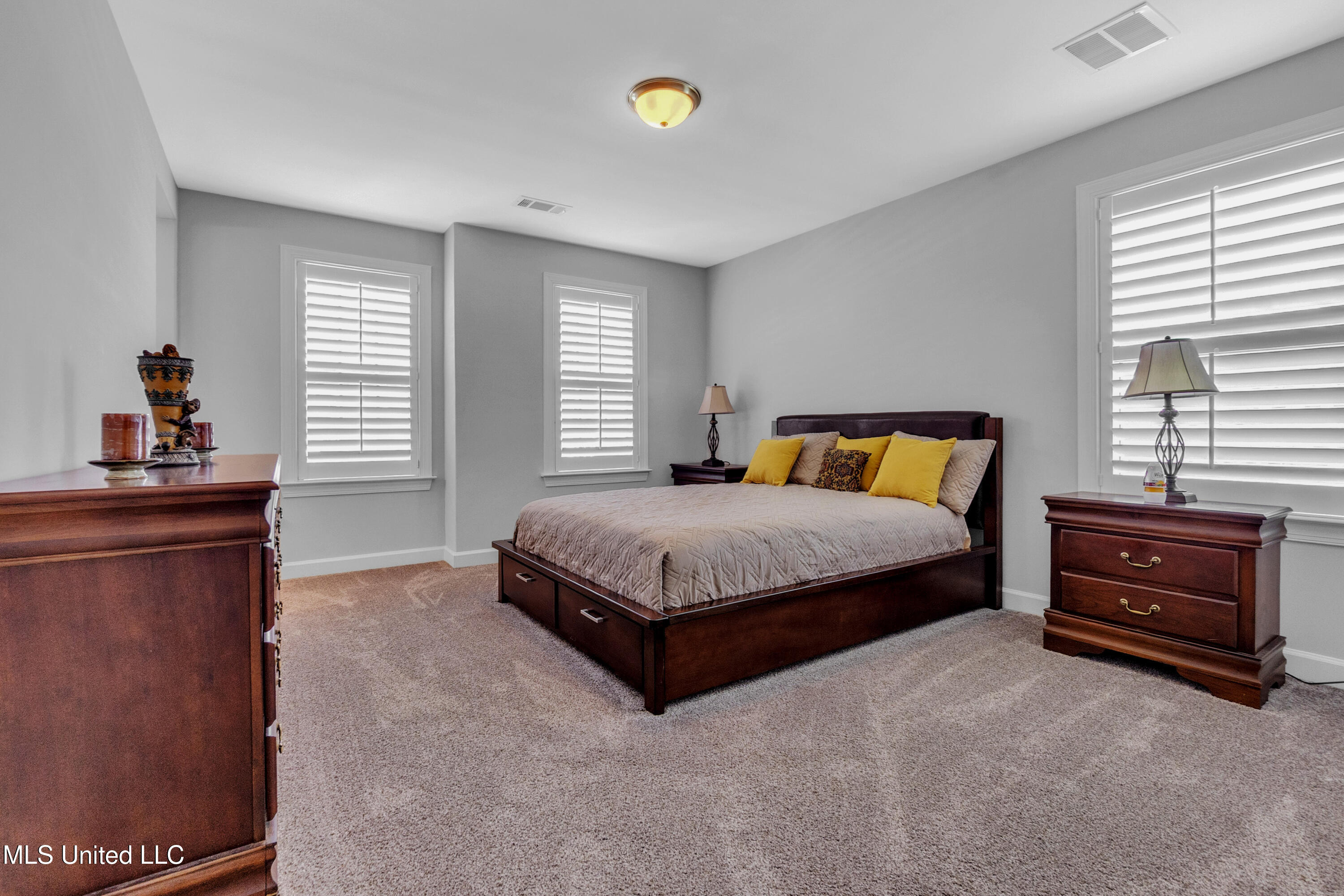 Olive Branch, Mississippi, 38654, United States, 4 Bedrooms Bedrooms, ,3 BathroomsBathrooms,Residential,For Sale,1915801