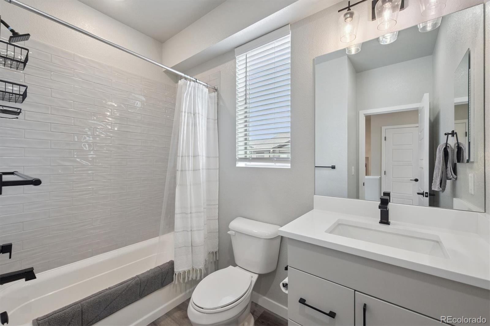 Wheat Ridge, Colorado, 80033, United States, 3 Bedrooms Bedrooms, ,3 BathroomsBathrooms,Residential,For Sale,1906825