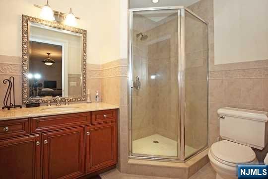 Demarest, New Jersey, 07627, United States, 3 Bedrooms Bedrooms, ,6 BathroomsBathrooms,Residential,For Sale,1941645