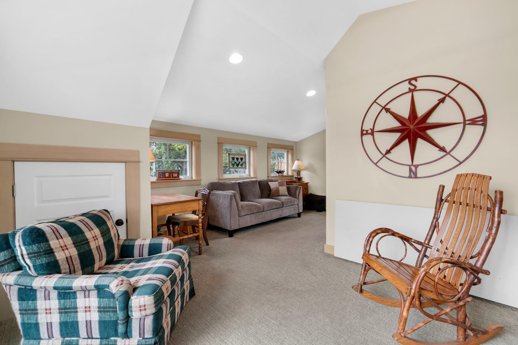 432 S HEMLOCK ST Cannon Beach, OR 97110 - 物件實景