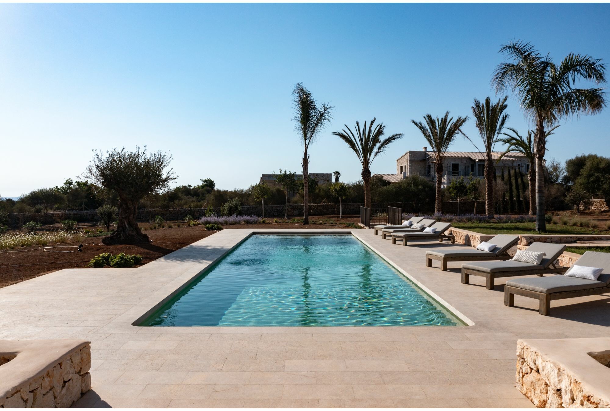  Mediterranean estate with pool in Cala Llombards - 物件實景