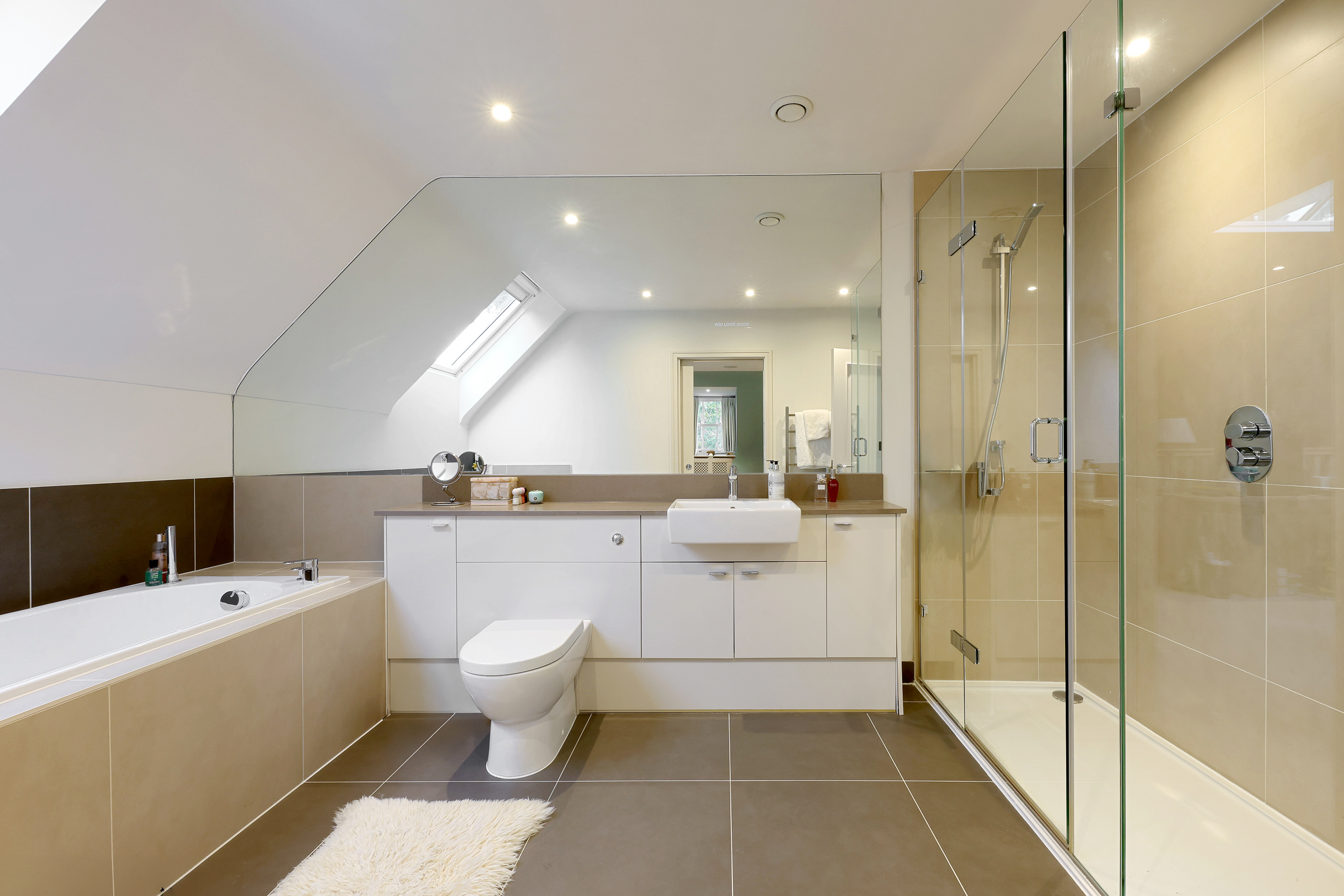  An impressive gated residence in South Ascot - 物件實景