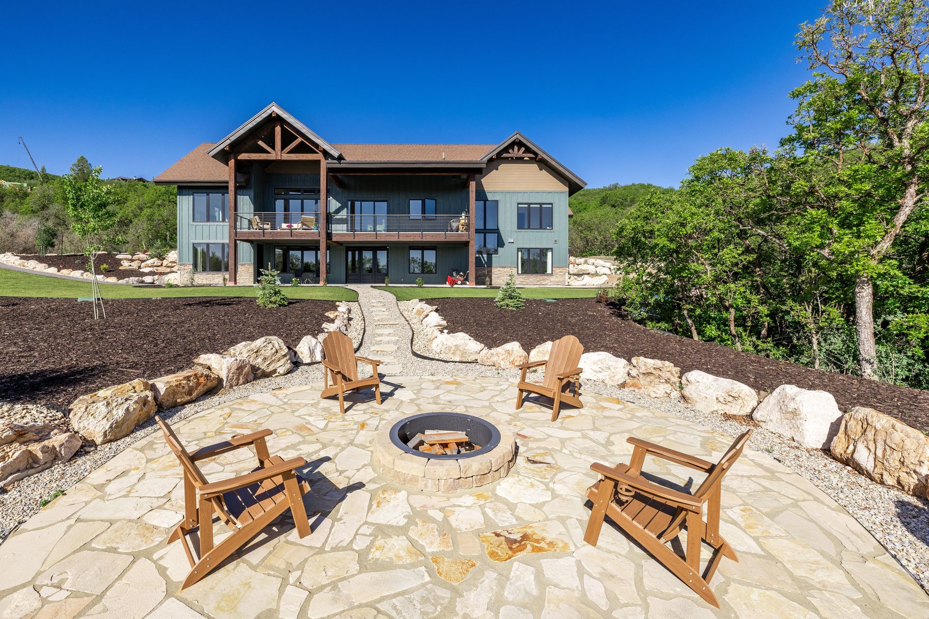 Welcome to a Private Mountain Luxury Retreat on Iconic Old Snowbasin Road - 物件實景