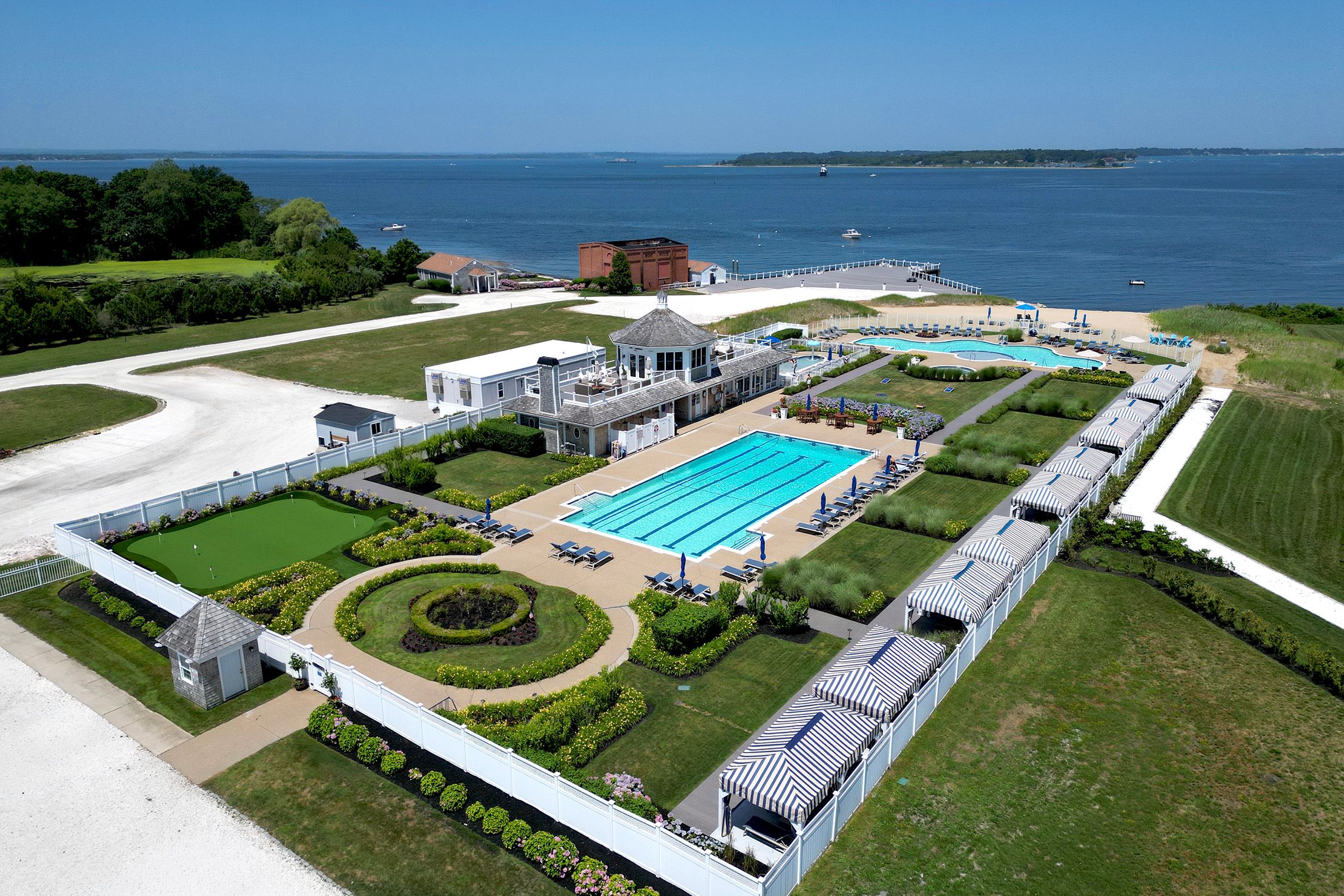  Exceptional Home in Private Sporting Community - 物件實景