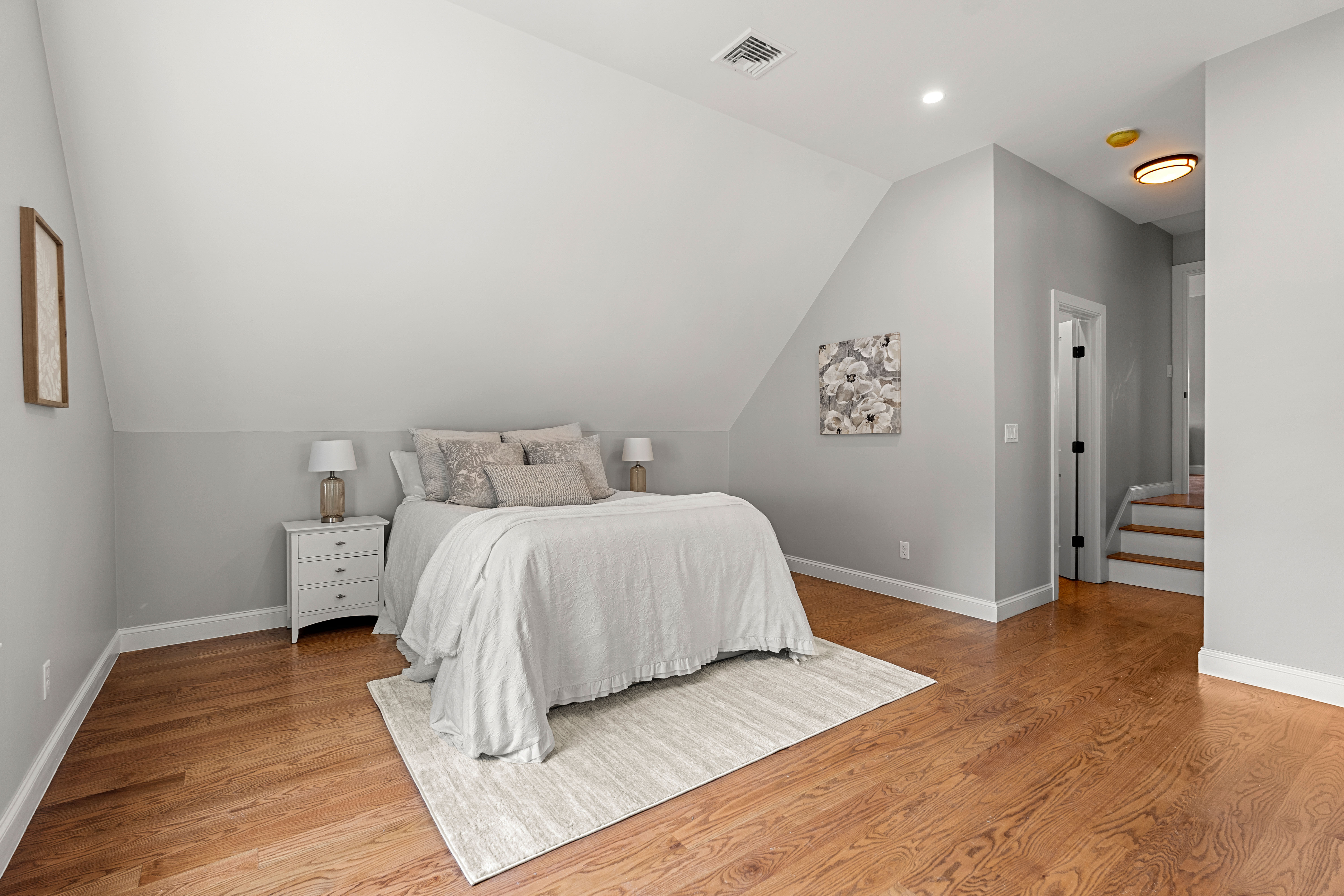  6 Monroe Street, Amesbury, MA, 01913 - 物件實景