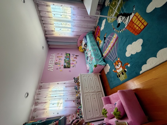 TOTOWA, New Jersey, 07512, United States, 3 Bedrooms Bedrooms, ,2 BathroomsBathrooms,Residential,For Sale,1975024