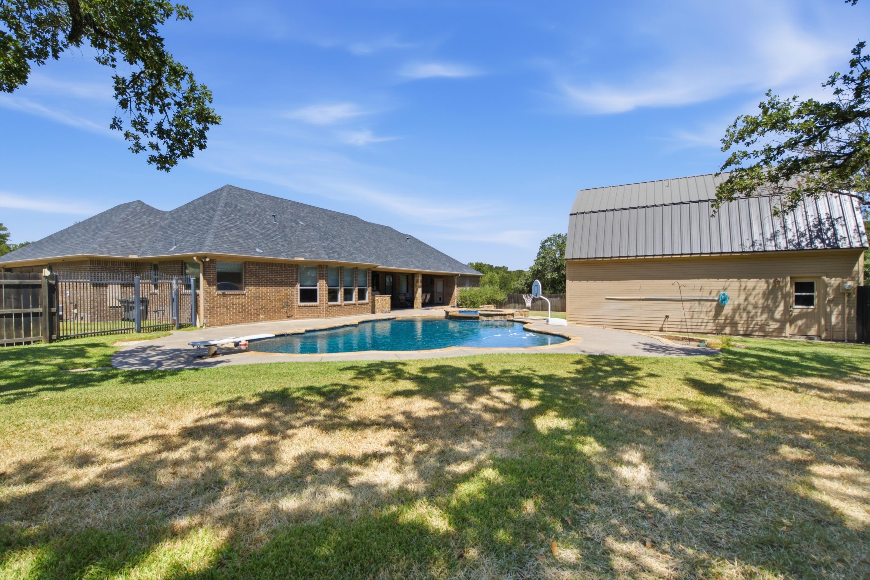  116 Timberview Drive, Graham, TX, 76450 - 物件實景