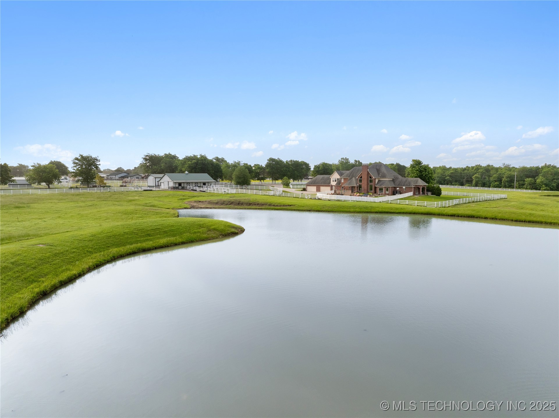 Bixby, Oklahoma, 74008, United States, 4 Bedrooms Bedrooms, ,5 BathroomsBathrooms,Residential,For Sale,1837310
