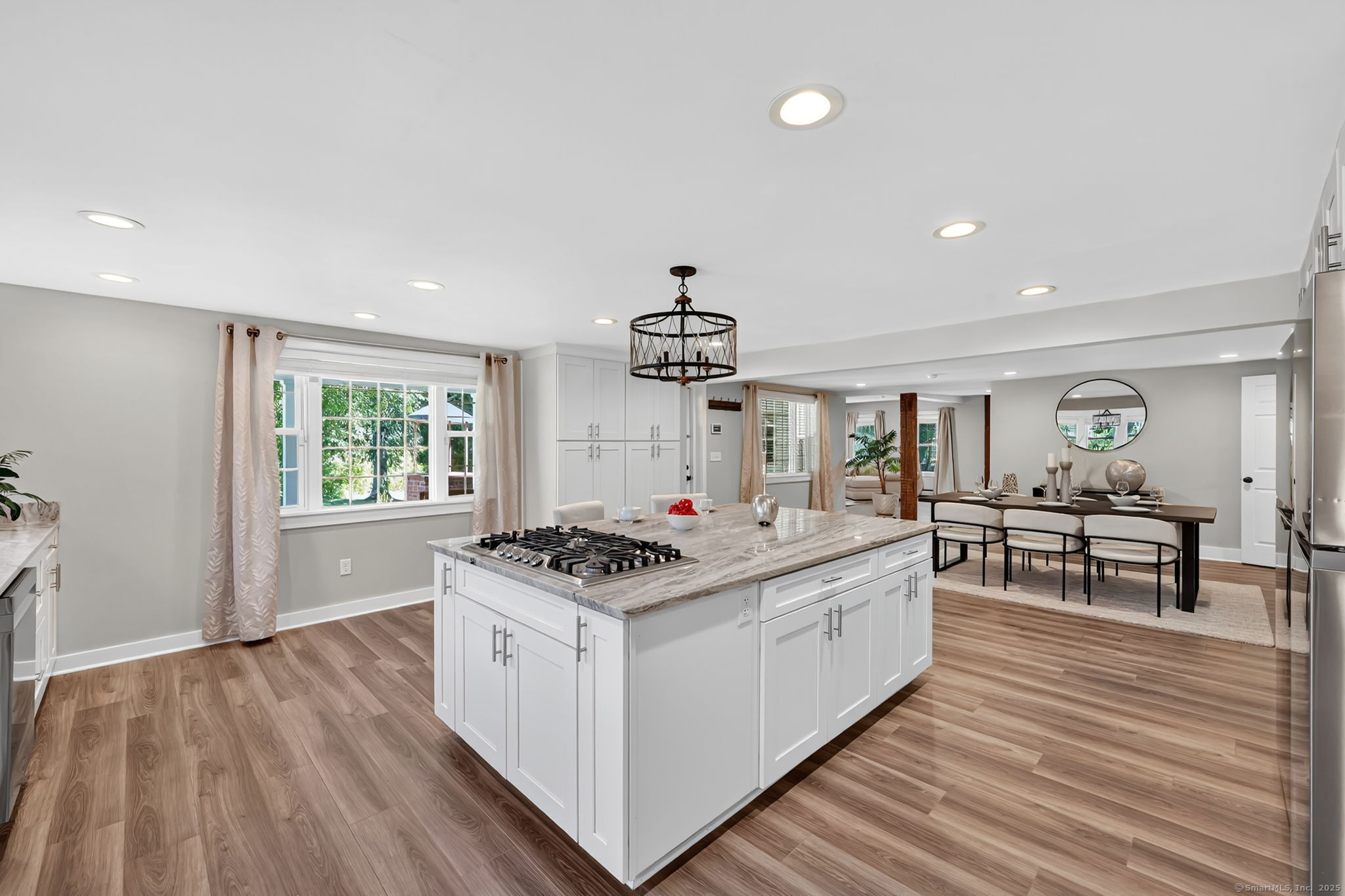 Pomfret, Connecticut, 06259, United States, 3 Bedrooms Bedrooms, ,3 BathroomsBathrooms,Residential,For Sale,1925586
