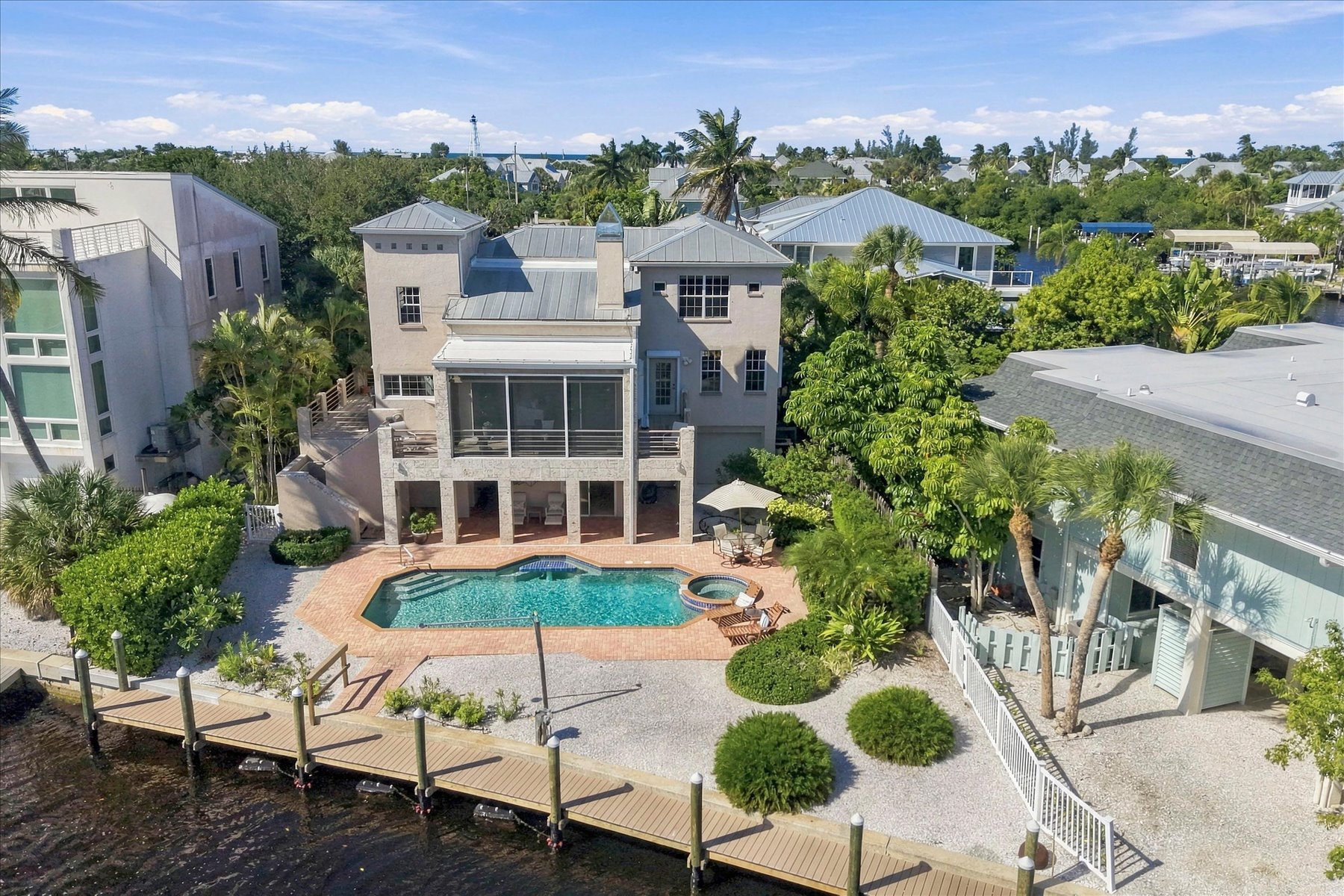  181 Damfino Street - 物件實景