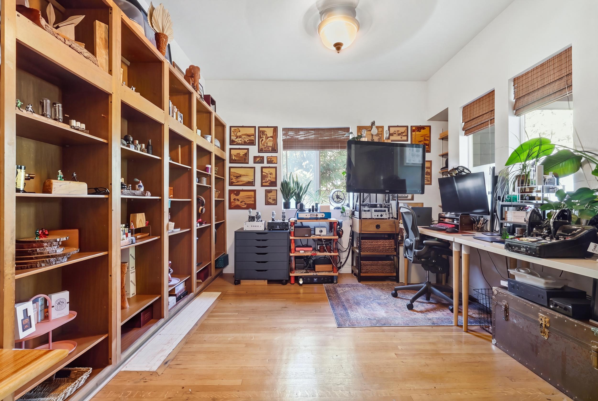  2651 Van Buren Place, Los Angeles, CA 90007 - 物件實景