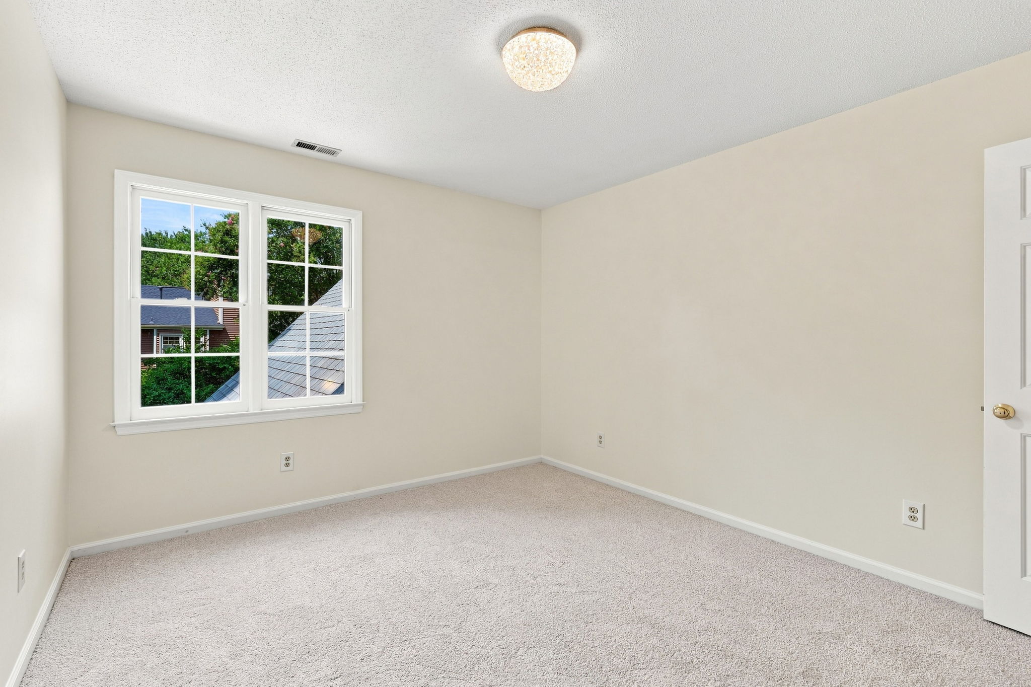  4305 Dinwiddie Court, Raleigh, NC, 27604 - 物件實景