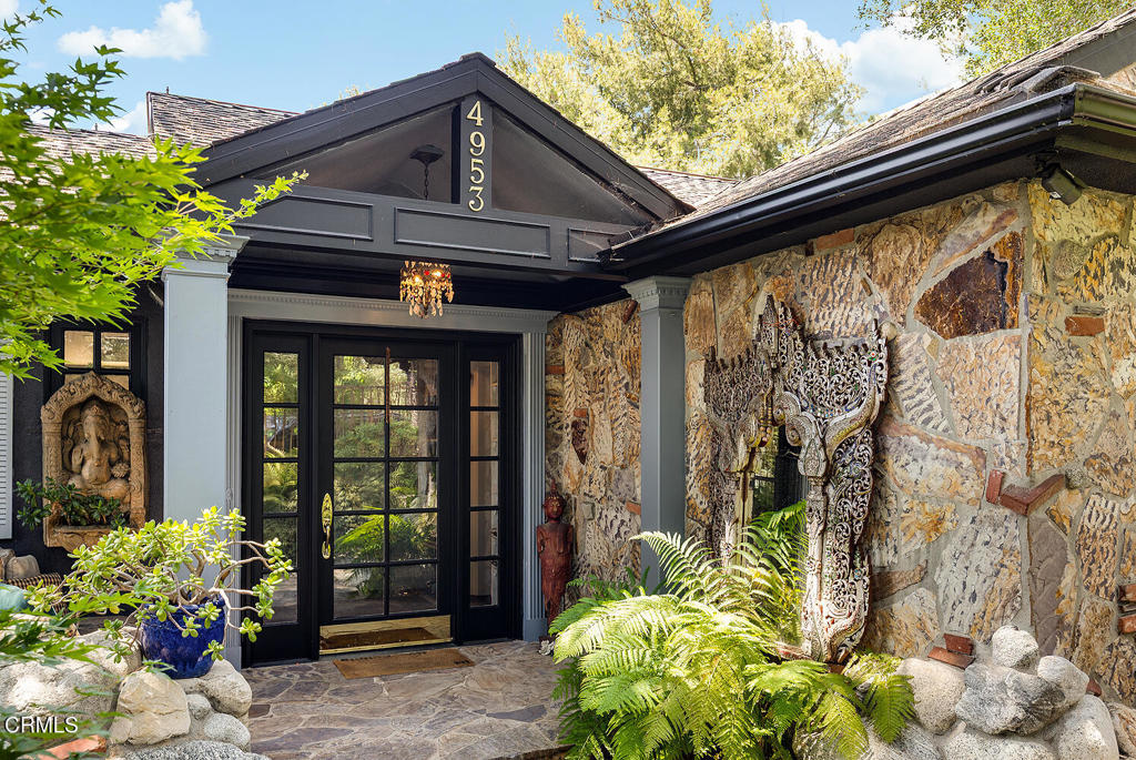 La Canada Flintridge, California, 91011, United States, 4 Bedrooms Bedrooms, ,3 BathroomsBathrooms,Residential,For Sale,1885342