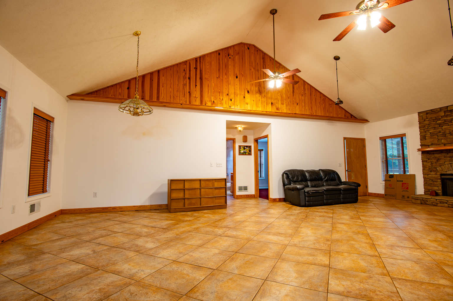 Covington, Georgia, 30016, United States, 3 Bedrooms Bedrooms, ,3 BathroomsBathrooms,Residential,For Sale,1923419