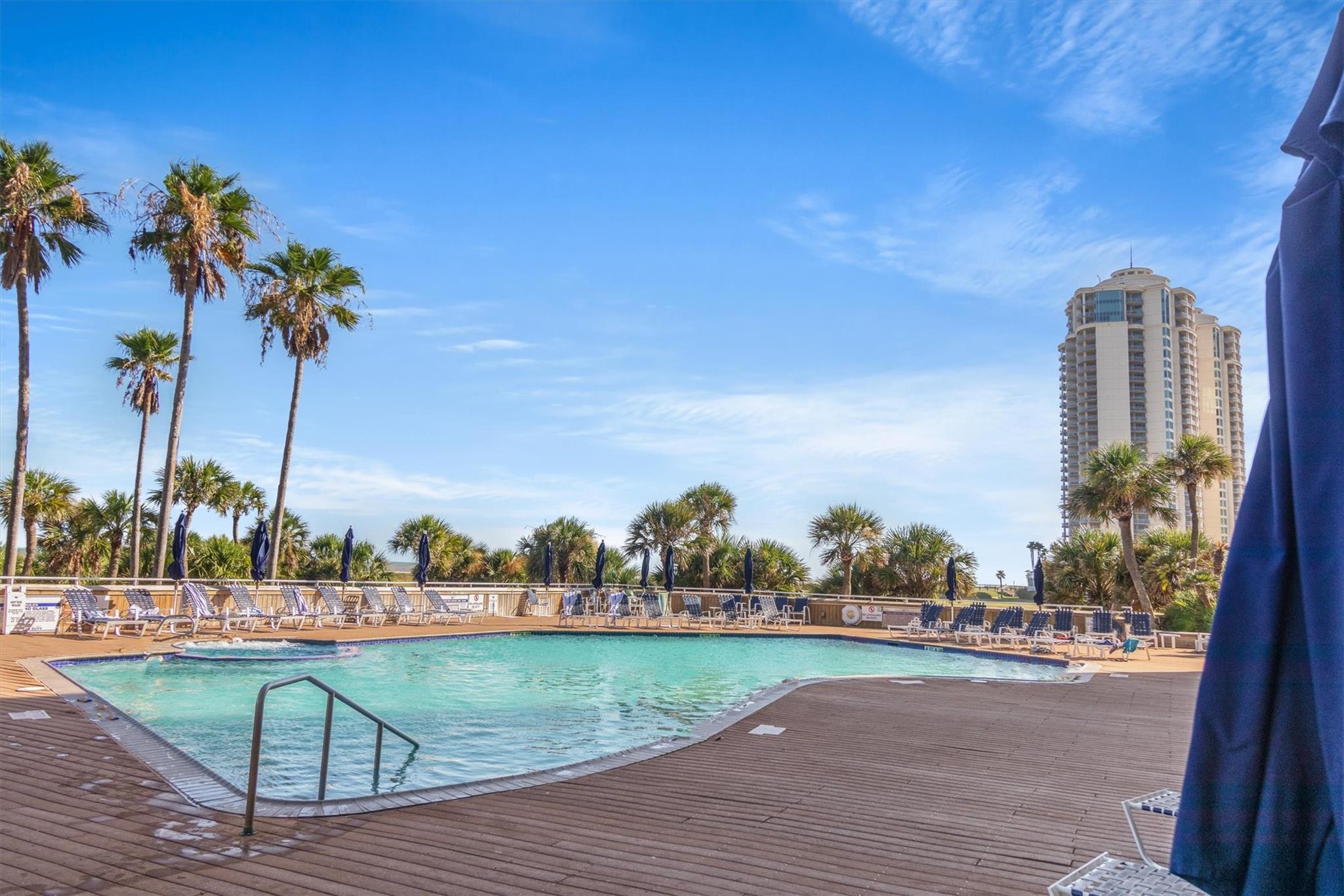 Galveston, Texas, 77550, United States, 2 Bedrooms Bedrooms, ,2 BathroomsBathrooms,Residential,For Sale,1827933