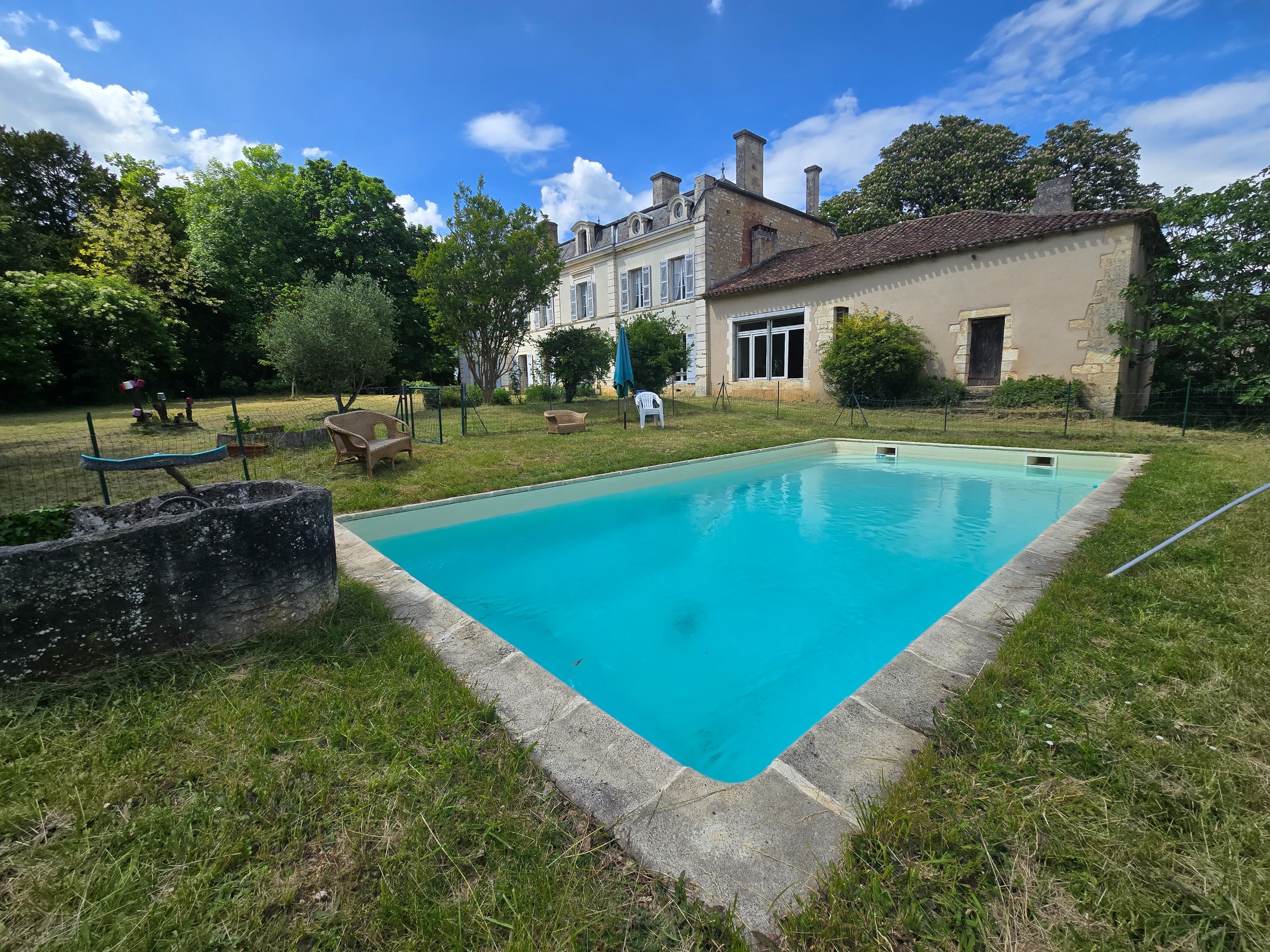  For Sale – Elegance and Art of Living in an 18th Century Château in the Périgord - 物件實景