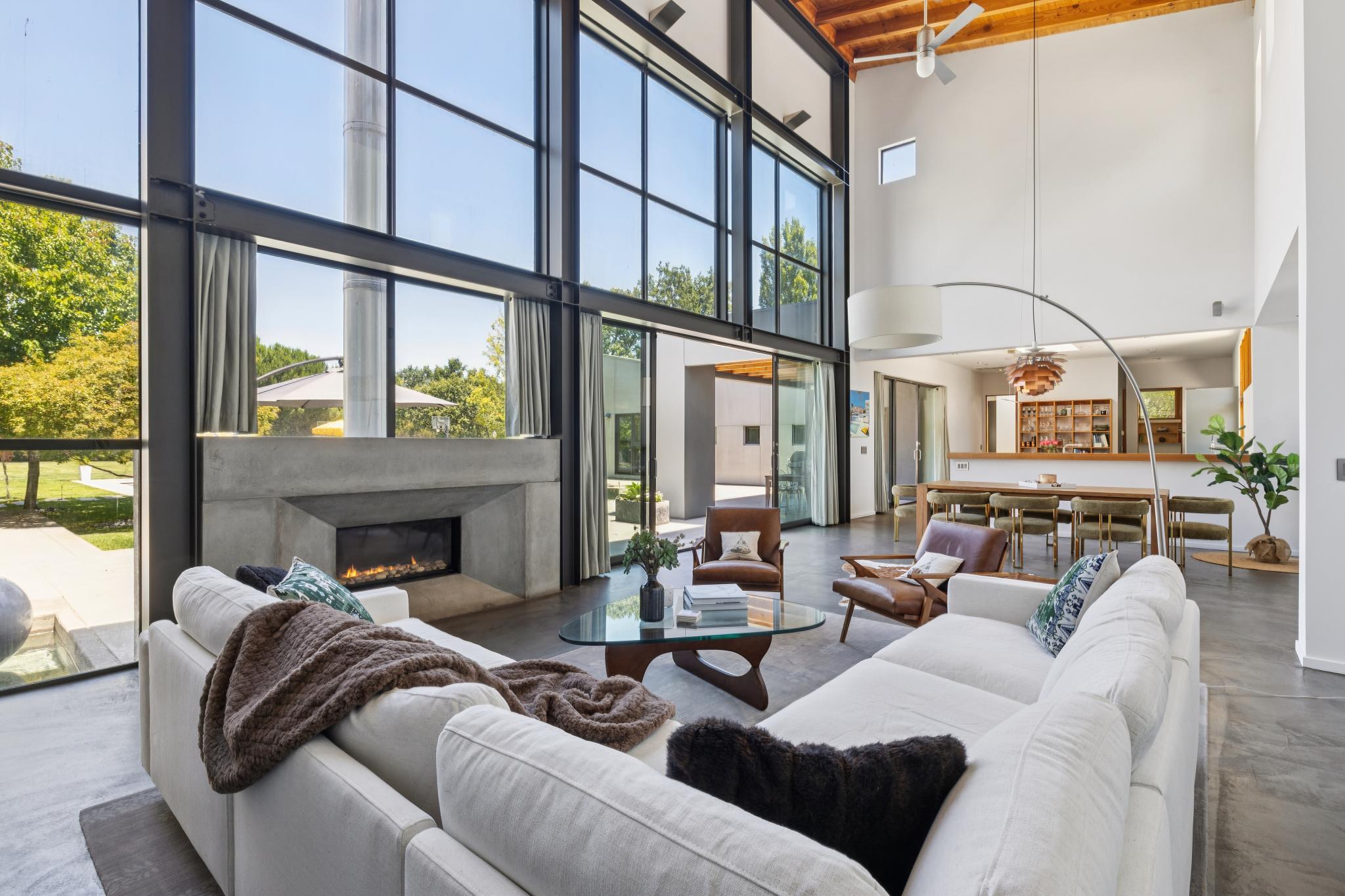  MODERN WINE COUNTRY ESTATE - 物件實景