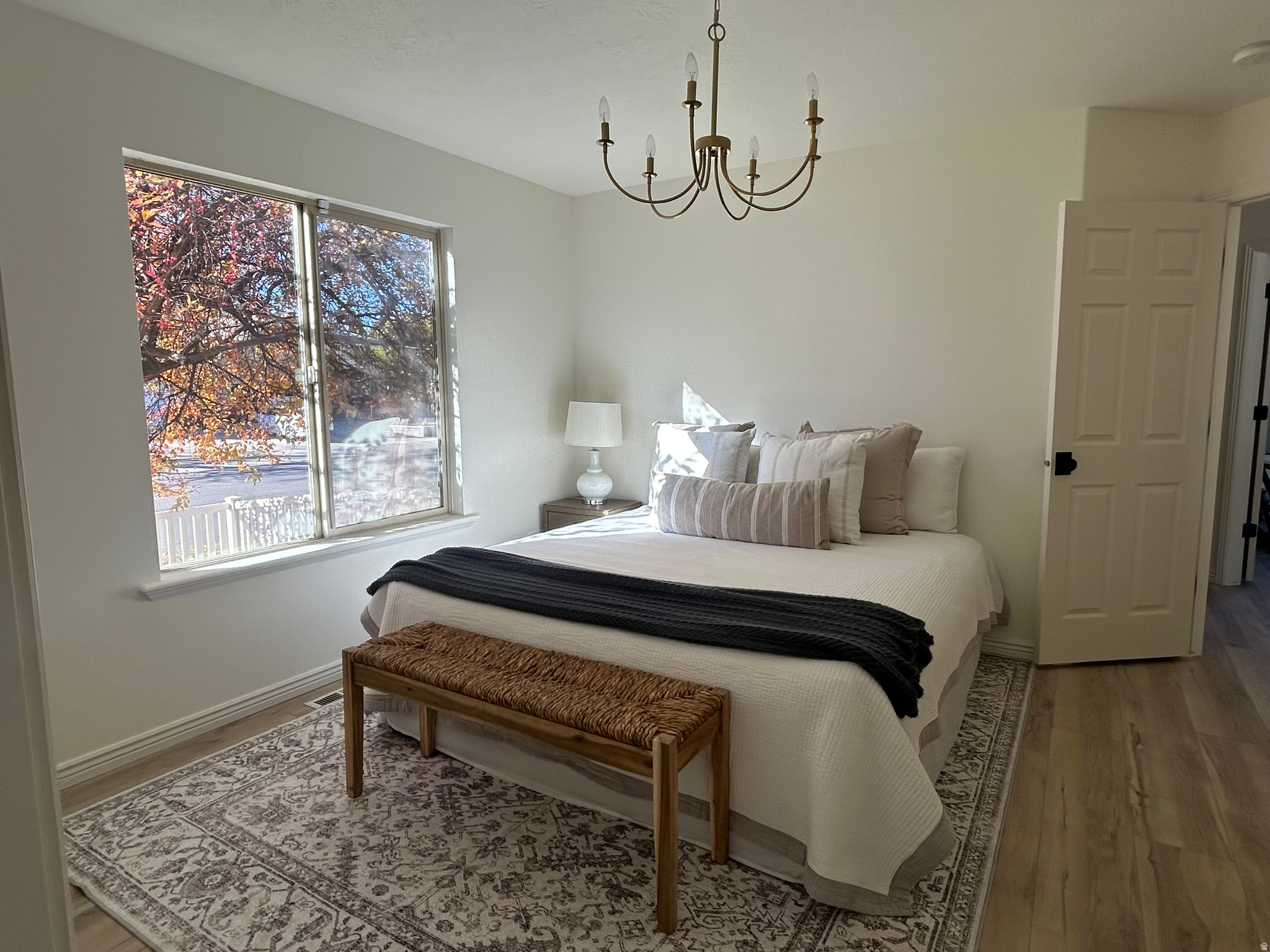 Spanish Fork, Utah, 84660, United States, 5 Bedrooms Bedrooms, ,3 BathroomsBathrooms,Residential,For Sale,1988016