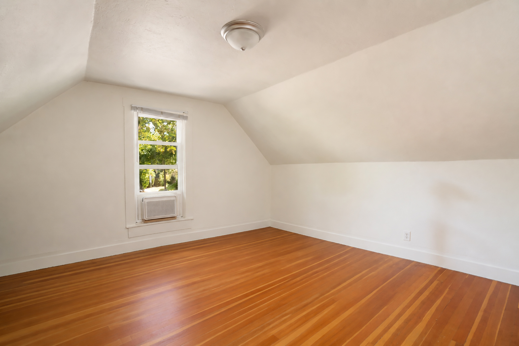  333 S Bozeman Avenue - 物件實景