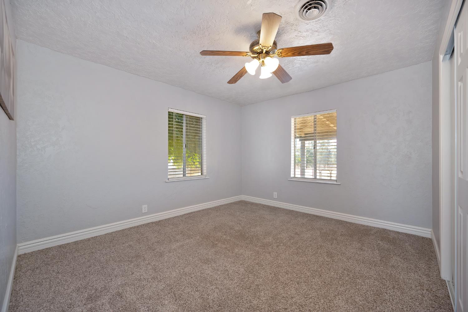 Biggs, California, 95917, United States, 3 Bedrooms Bedrooms, ,2 BathroomsBathrooms,Residential,For Sale,1933652