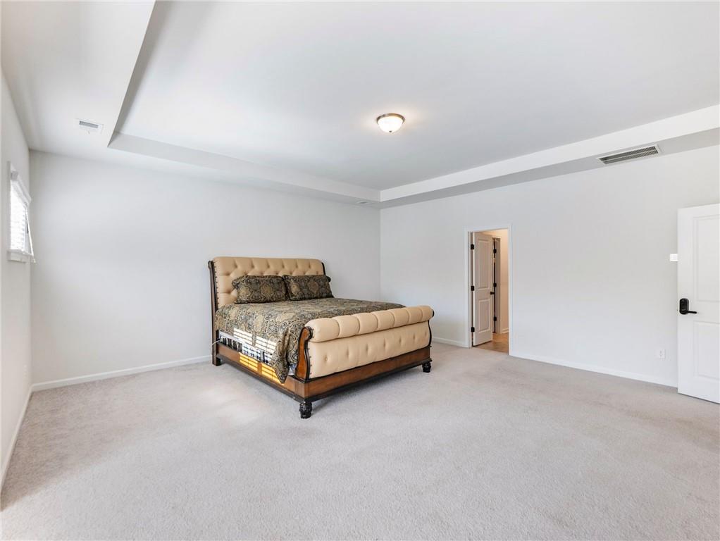 Cumming, Georgia, 30028, United States, 5 Bedrooms Bedrooms, ,4 BathroomsBathrooms,Residential,For Sale,2010449