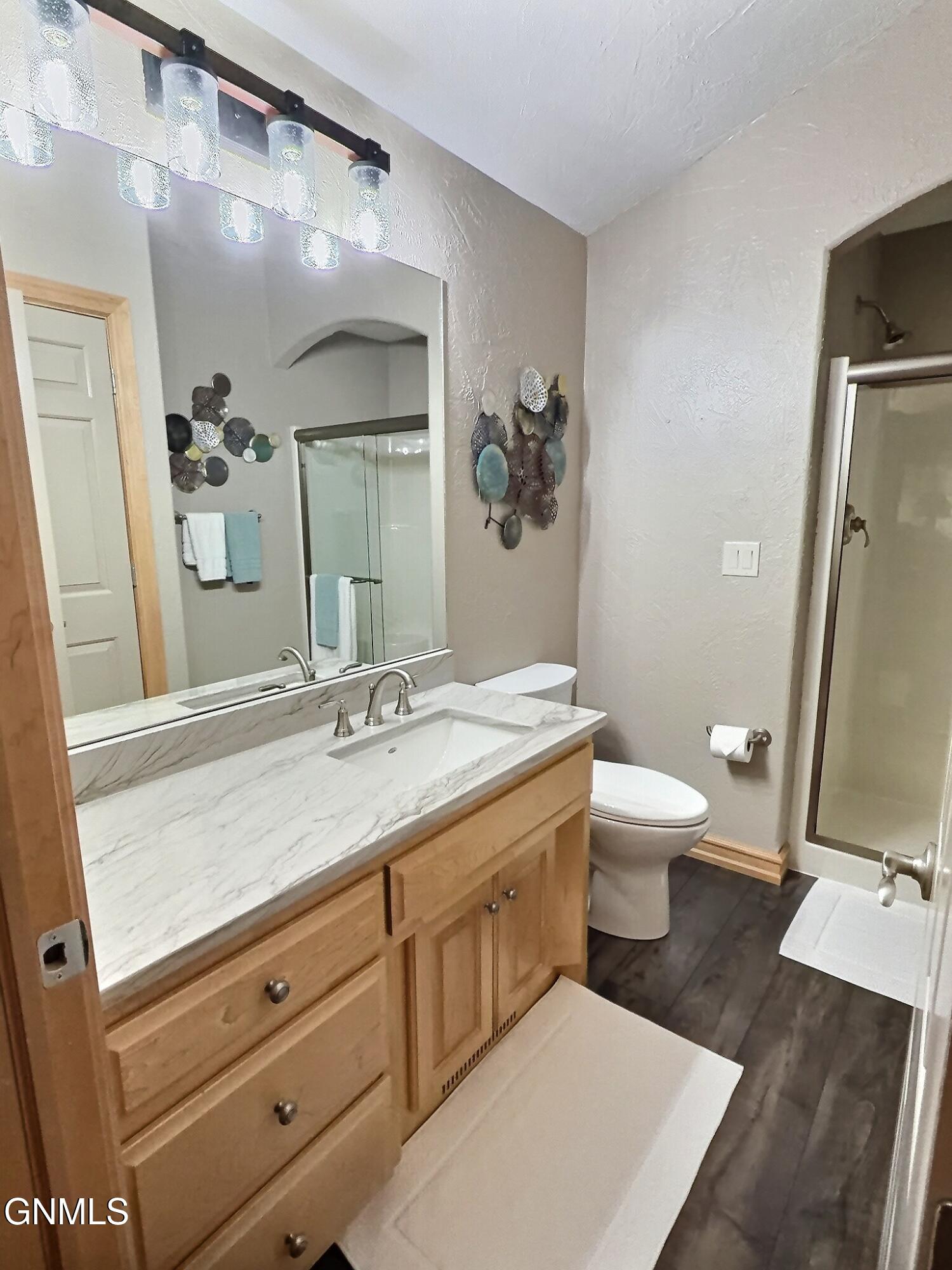 Bismarck, North Dakota, 58504, United States, 3 Bedrooms Bedrooms, ,1 BathroomBathrooms,Residential,For Sale,2049103