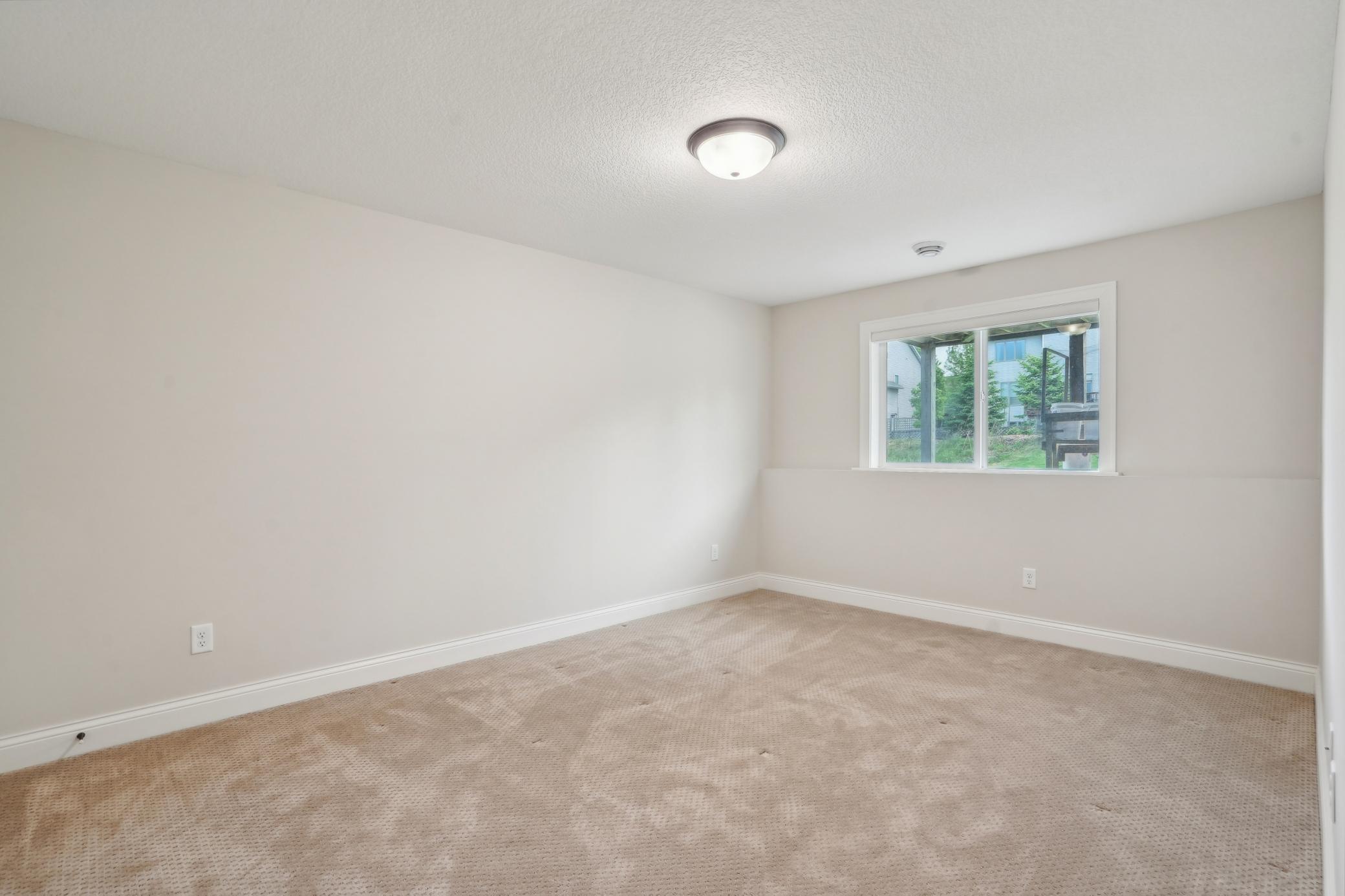 Saint Michael, Minnesota, 55376, United States, 3 Bedrooms Bedrooms, ,2 BathroomsBathrooms,Residential,For Sale,1908919