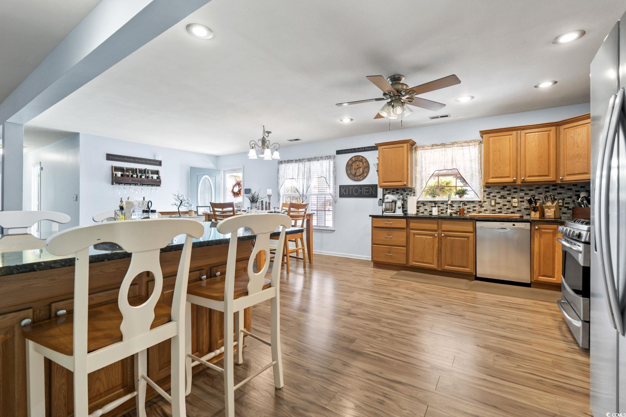 Murrells Inlet, South Carolina, 29576, United States, 5 Bedrooms Bedrooms, ,4 BathroomsBathrooms,Residential,For Sale,1988328