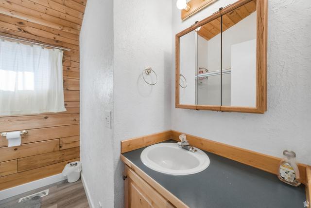 Heber City, Utah, 84032, United States, 3 Bedrooms Bedrooms, ,2 BathroomsBathrooms,Residential,For Sale,2010987