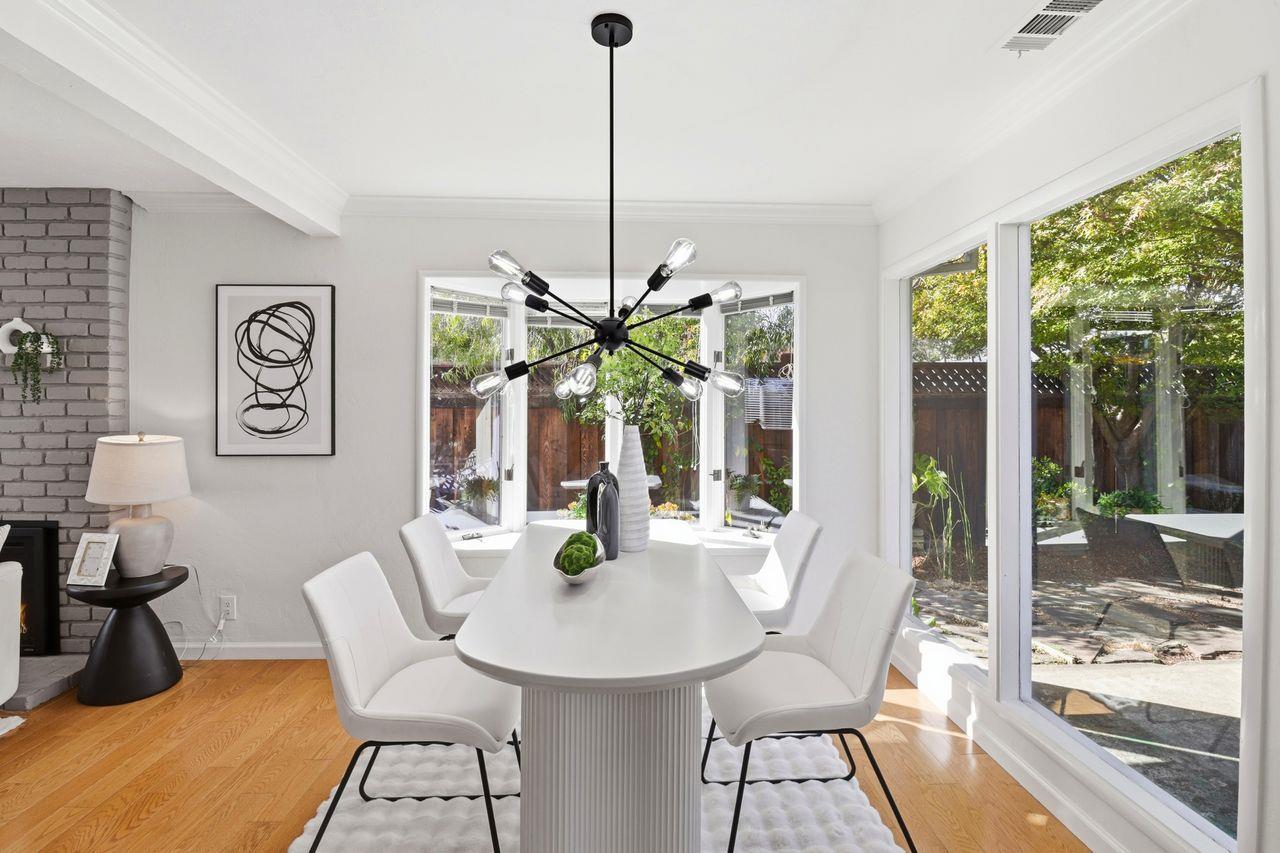 Belmont, California, 94002, United States, 3 Bedrooms Bedrooms, ,1 BathroomBathrooms,Residential,For Sale,1989201