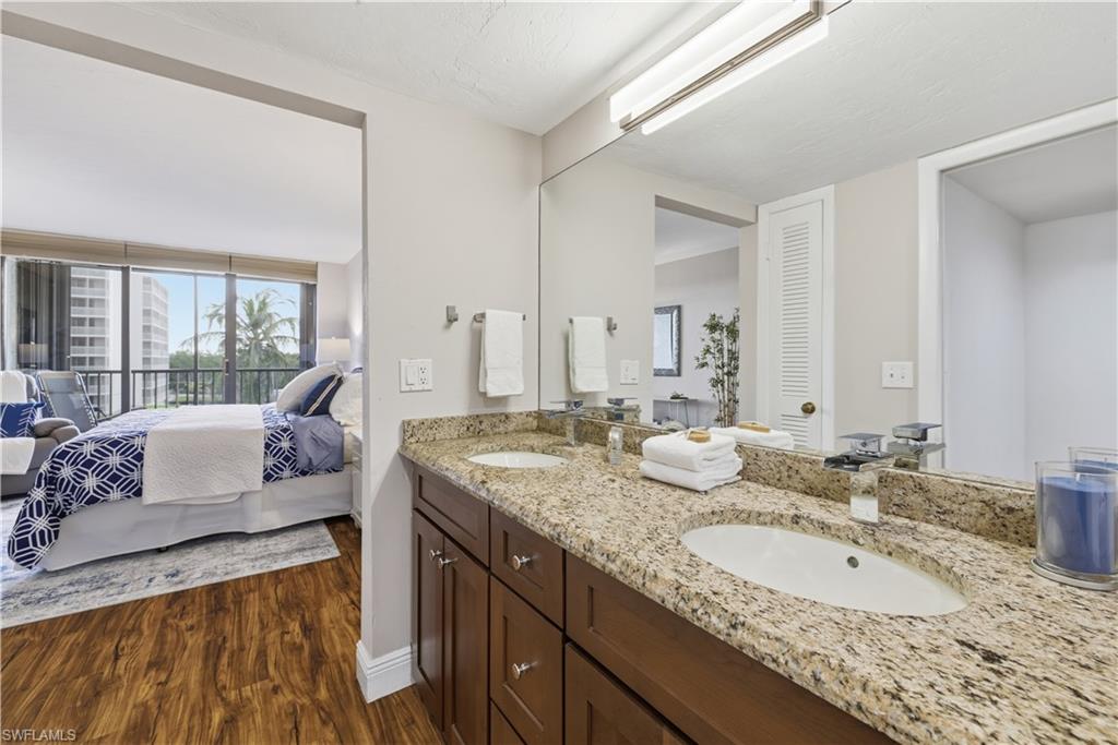 Naples, Florida, 34108, United States, 2 Bedrooms Bedrooms, ,2 BathroomsBathrooms,Residential,For Sale,2000770