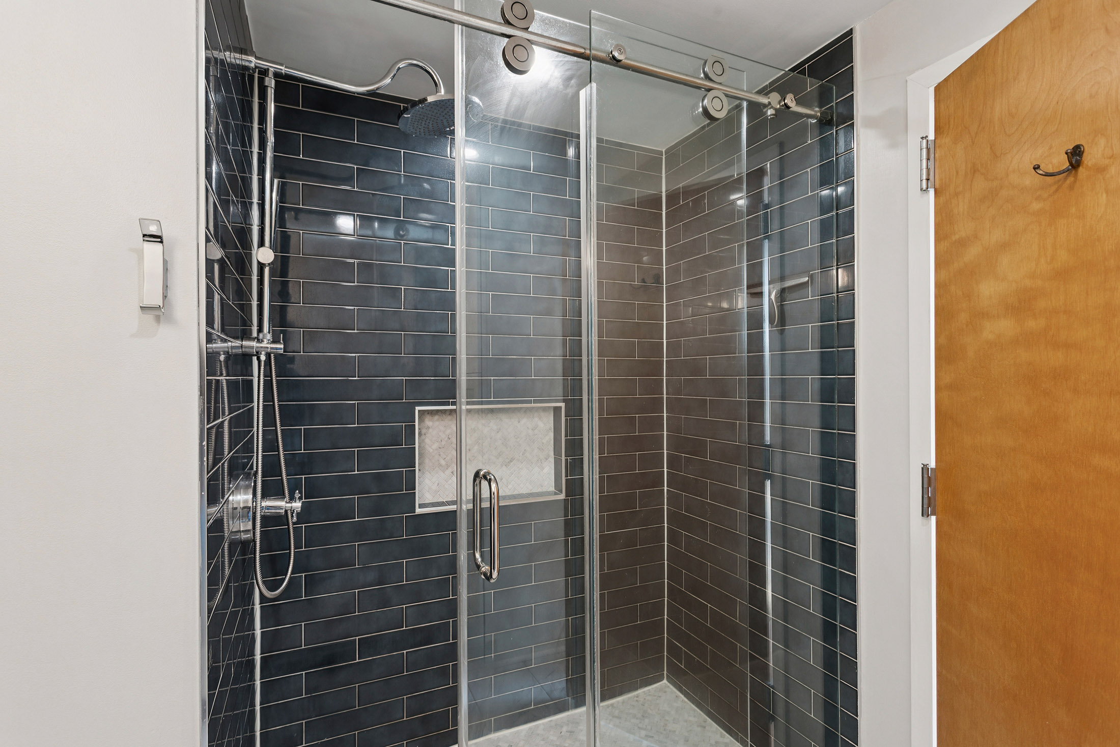  Amazing Top Floor Two Bedroom Loft in the Heart of Chamblee - 物件實景