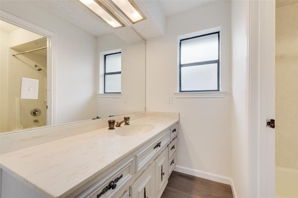 Rockwall, Texas, 75087, United States, 3 Bedrooms Bedrooms, ,3 BathroomsBathrooms,Residential,For Sale,1987708