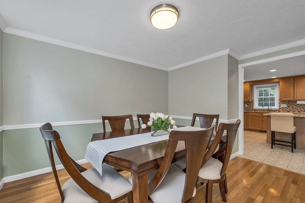Nashua, New Hampshire, 03062, United States, 4 Bedrooms Bedrooms, ,4 BathroomsBathrooms,Residential,For Sale,1917285