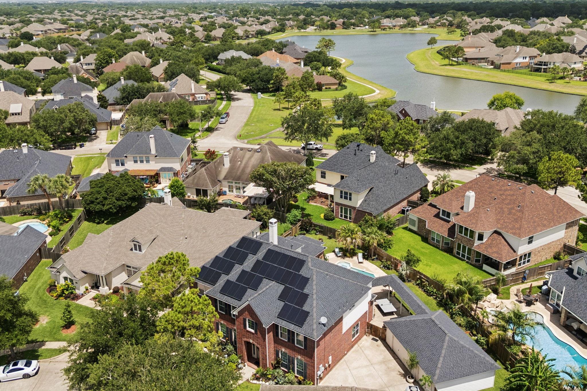 League City, Texas, 77573, United States, 5 Bedrooms Bedrooms, ,4 BathroomsBathrooms,Residential,For Sale,1868193