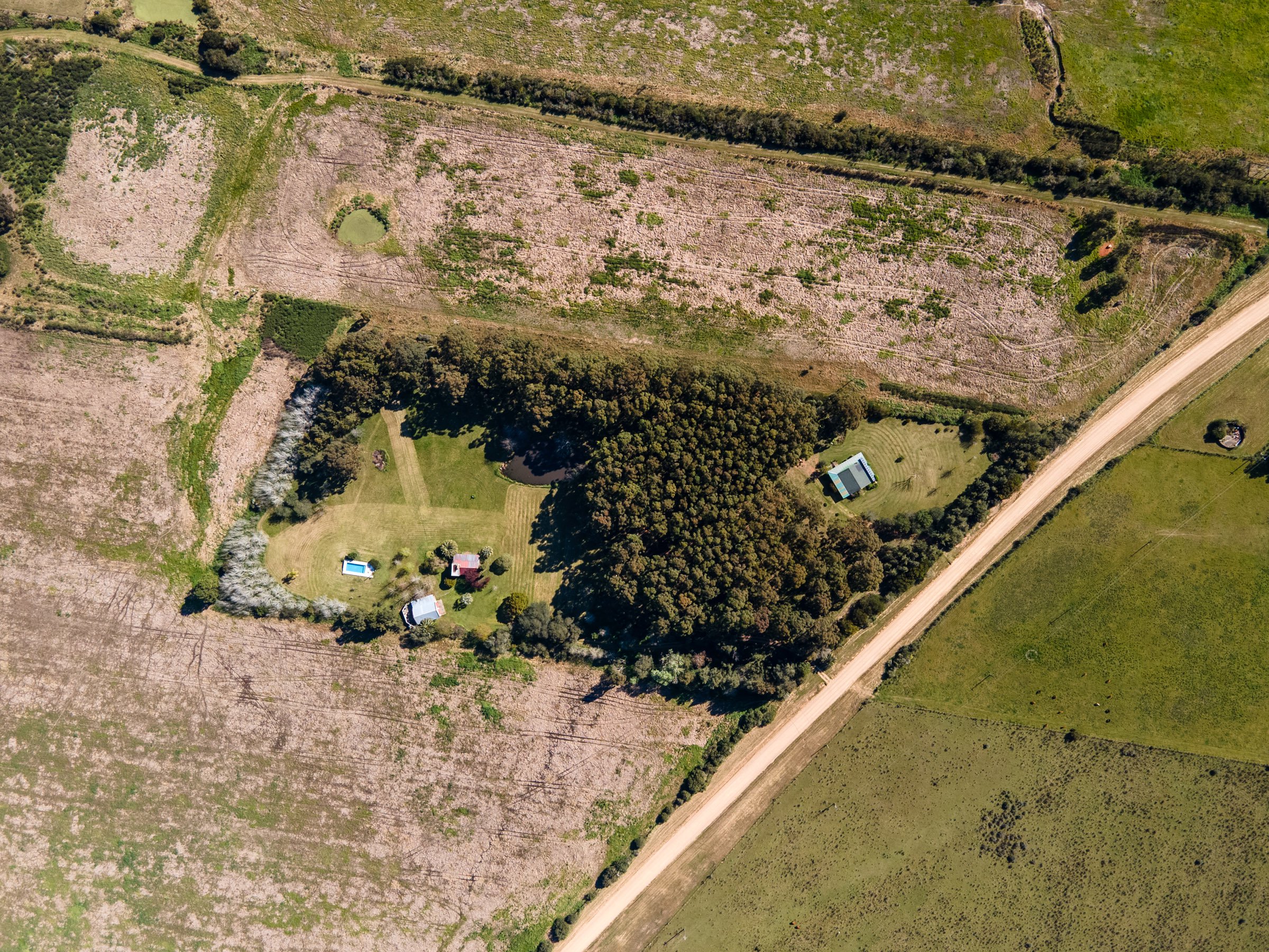  Farm in Lapataia with three buildings. - 物件實景