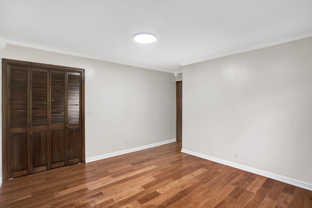 DALTON, Georgia, 30720, United States, 5 Bedrooms Bedrooms, ,3 BathroomsBathrooms,Residential,For Sale,1939085