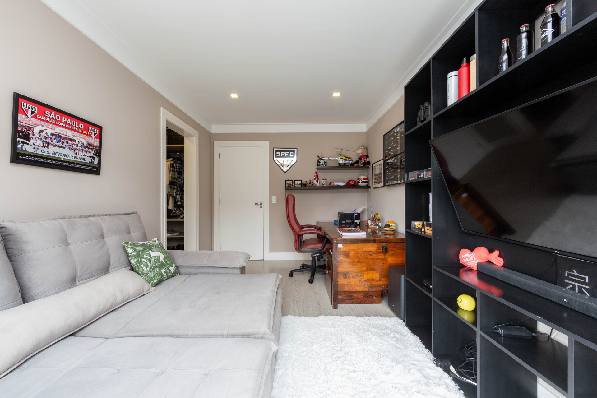  Single-story residence with four suites in a high-standard condominium - 物件實景