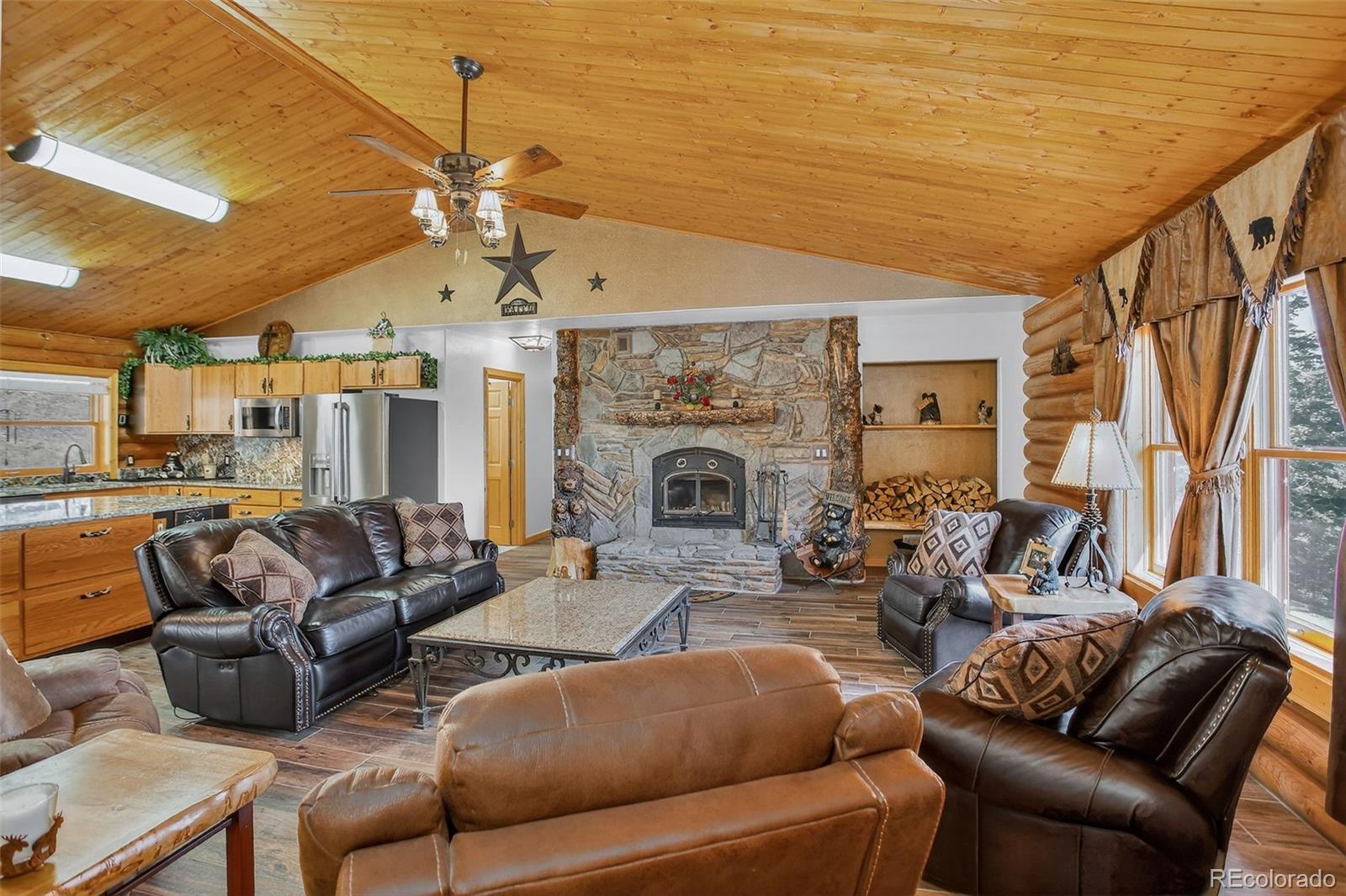 Golden, Colorado, 80403, United States, 3 Bedrooms Bedrooms, ,1 BathroomBathrooms,Residential,For Sale,1951002