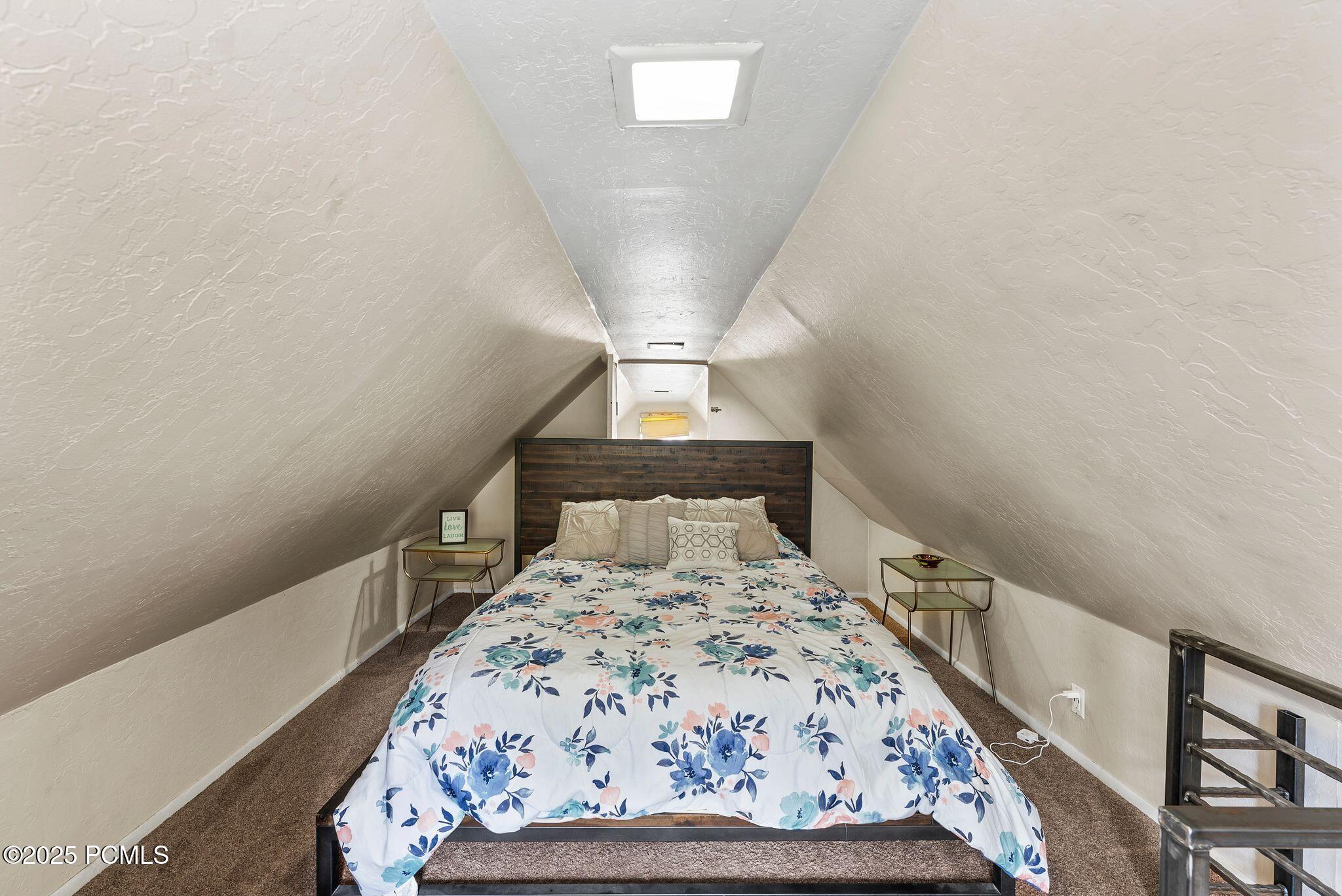 Heber City, Utah, 84032, United States, 3 Bedrooms Bedrooms, ,1 BathroomBathrooms,Residential,For Sale,1989612