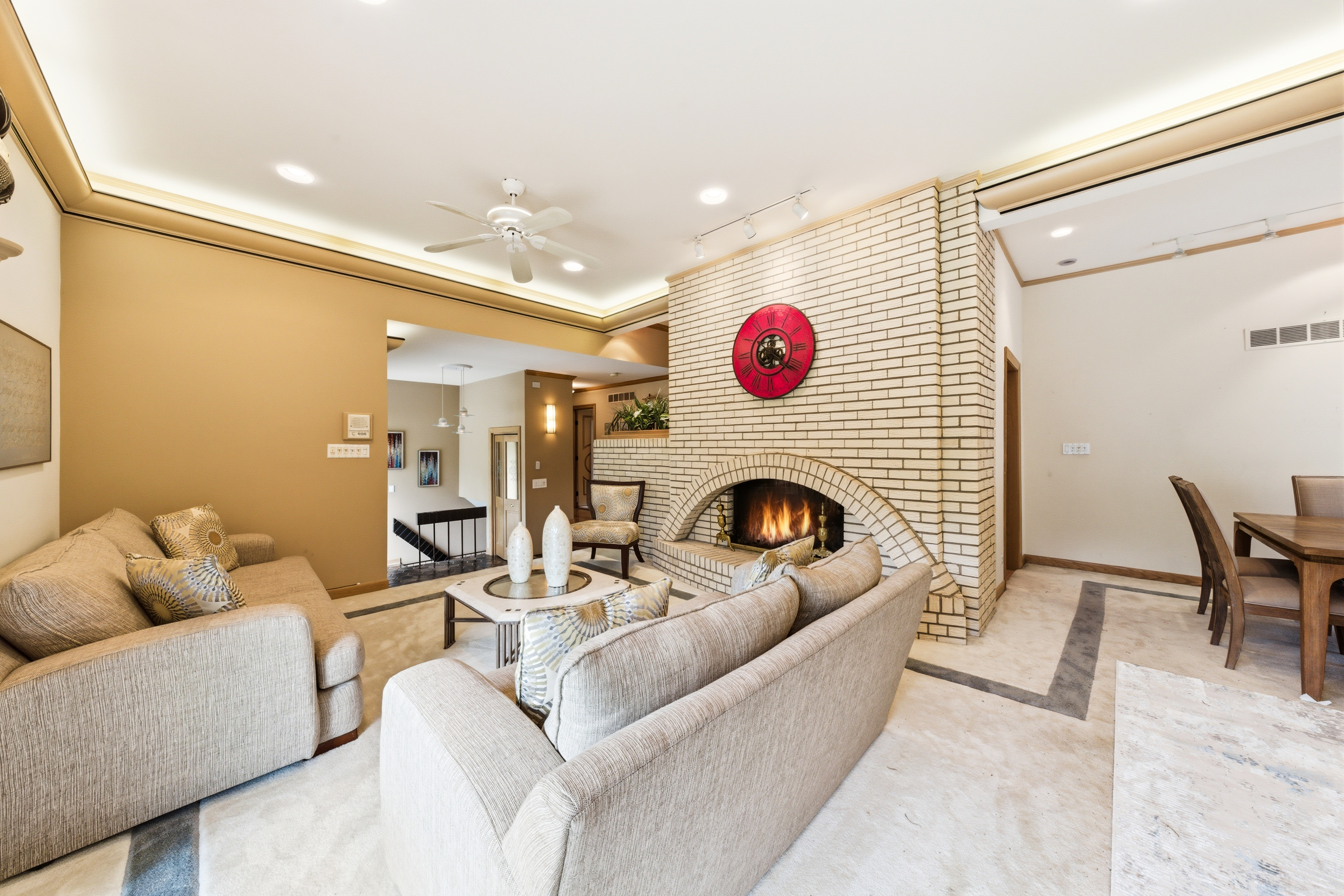  exceptional mid-century modern home - 物件實景