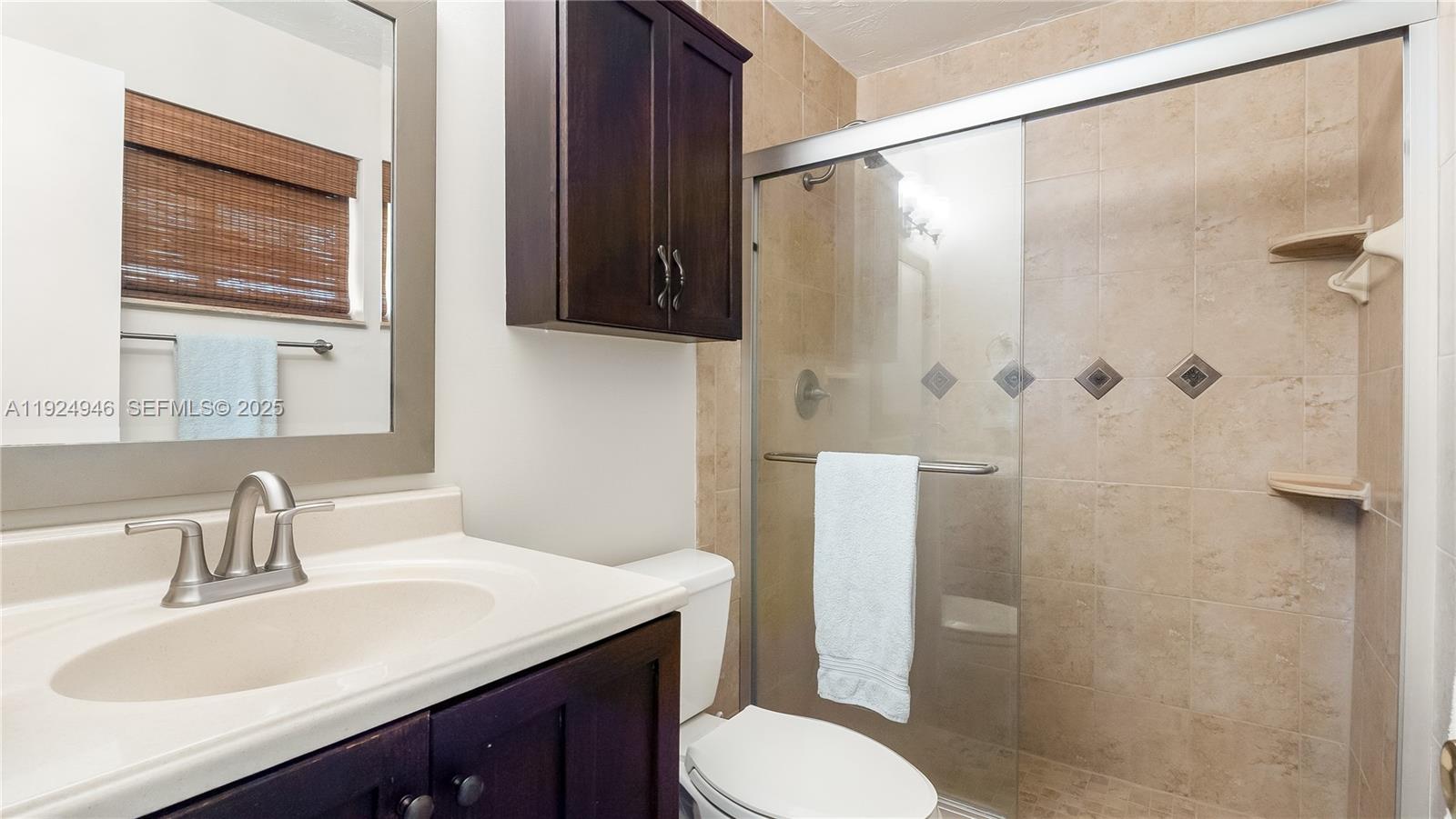 Hollywood, Florida, 33021, United States, 3 Bedrooms Bedrooms, ,2 BathroomsBathrooms,Residential,For Sale,2001683