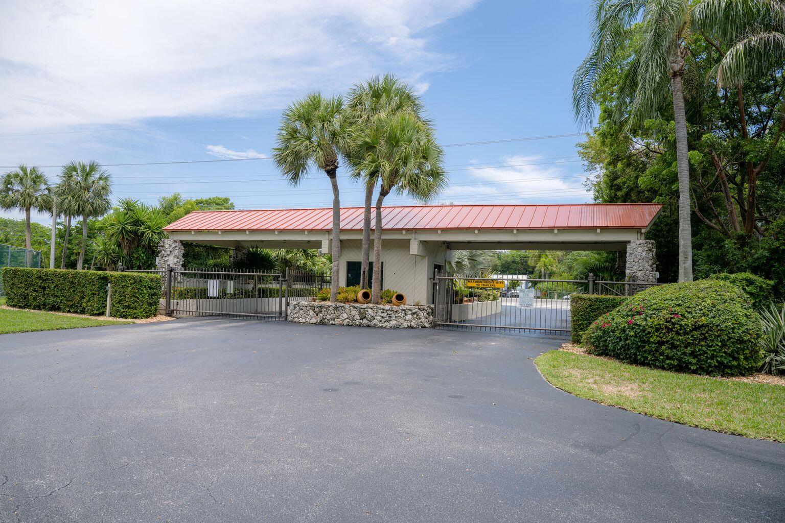 KEY LARGO, Florida, 33037, United States, 2 Bedrooms Bedrooms, ,2 BathroomsBathrooms,Residential,For Sale,1992008