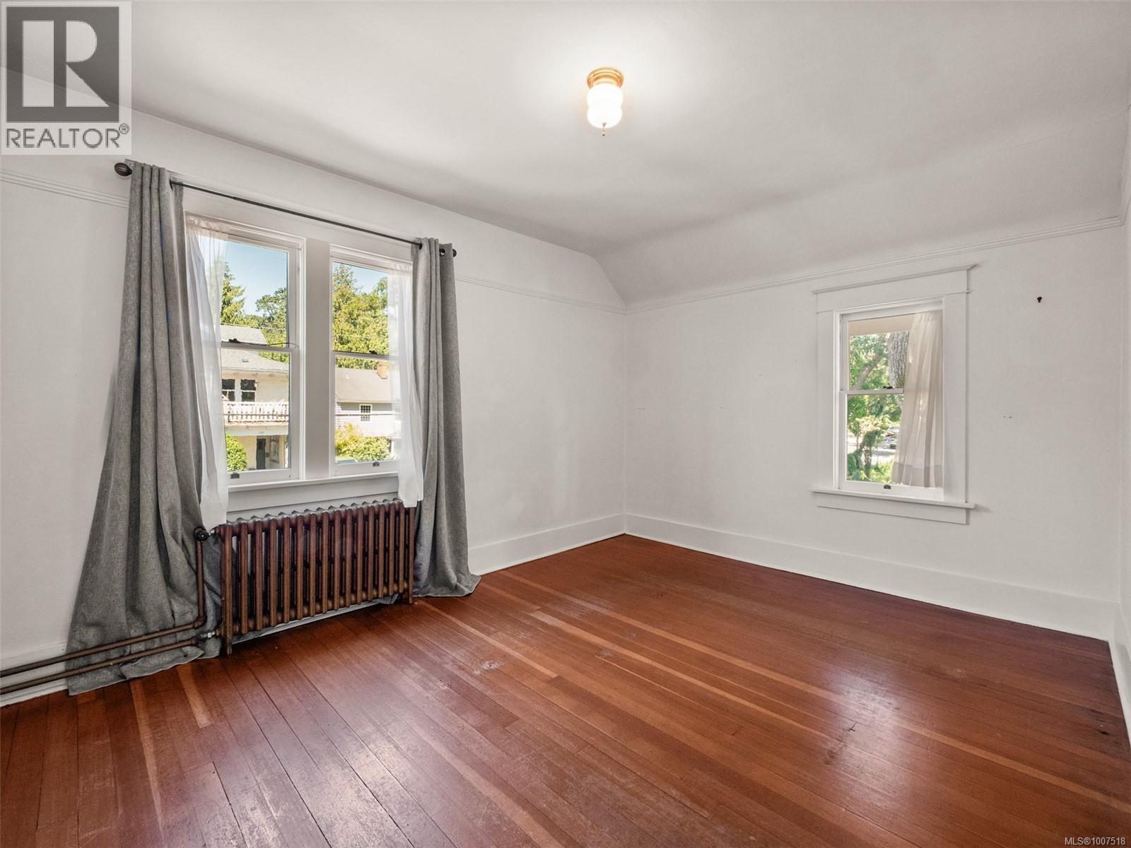 VICTORIA, British Columbia, V8S 2A6, CA, 4 Bedrooms Bedrooms, ,3 BathroomsBathrooms,Residential,For Sale,1947245