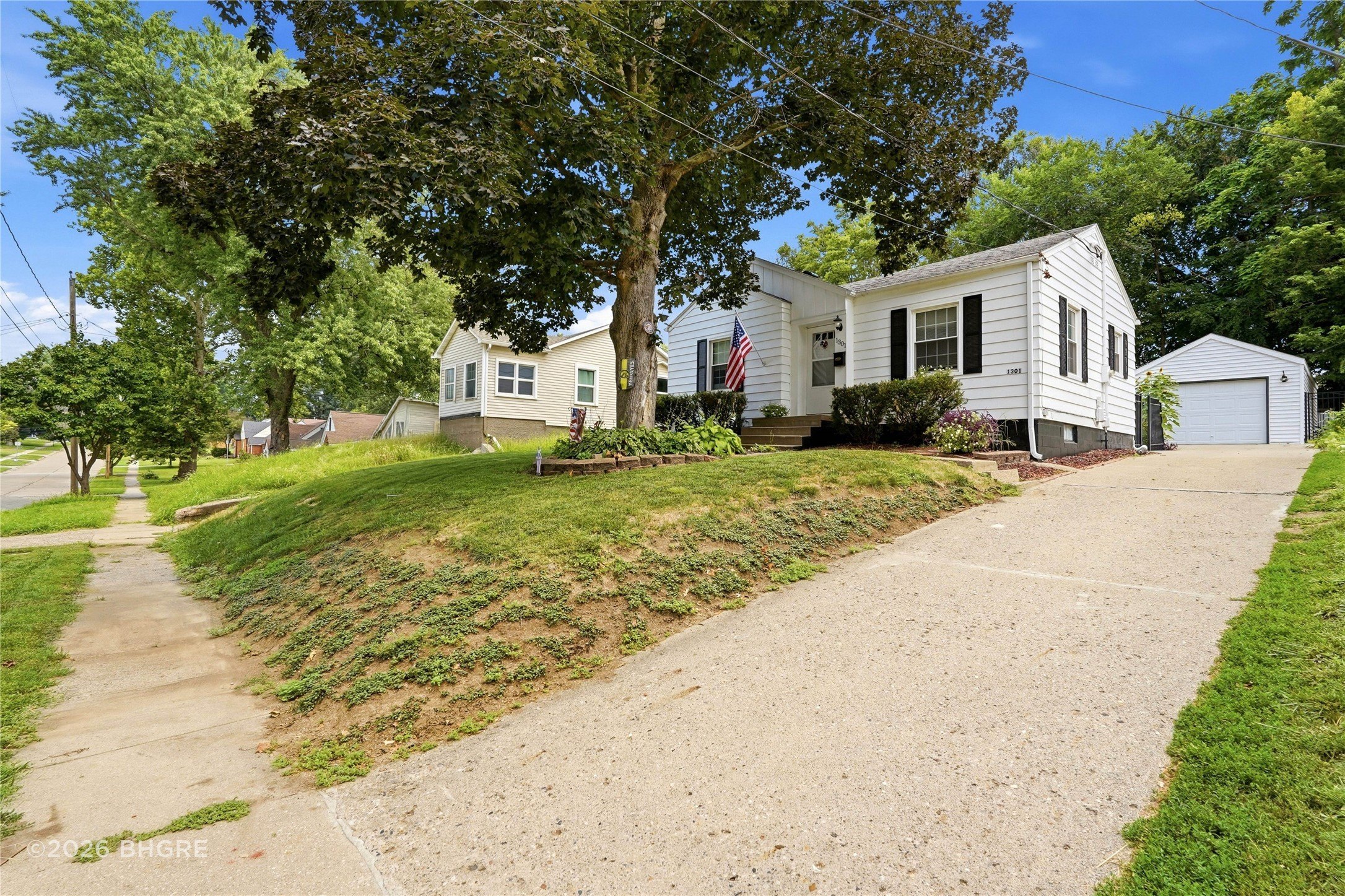 57th Pl, Des Moines, IA 50311 #1