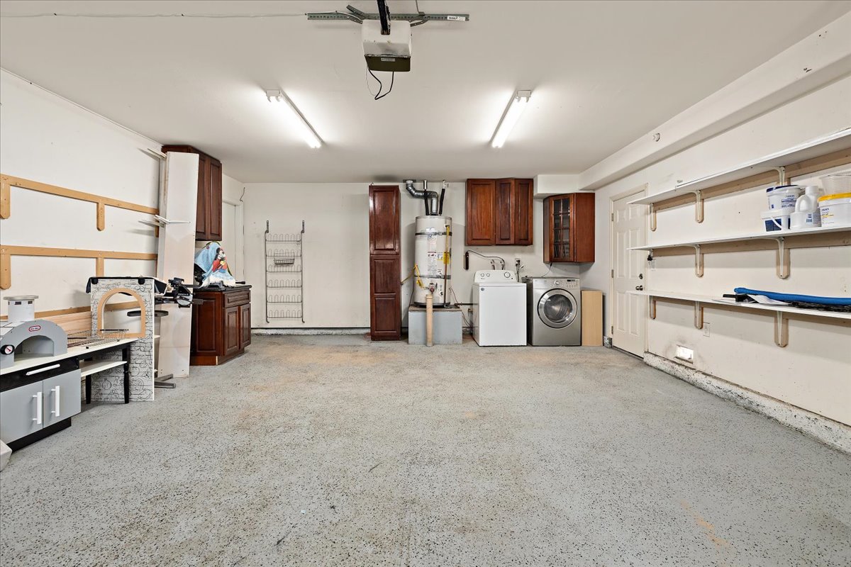 Cerritos, California, 90703, United States, 6 Bedrooms Bedrooms, ,5 BathroomsBathrooms,Residential,For Sale,2048783